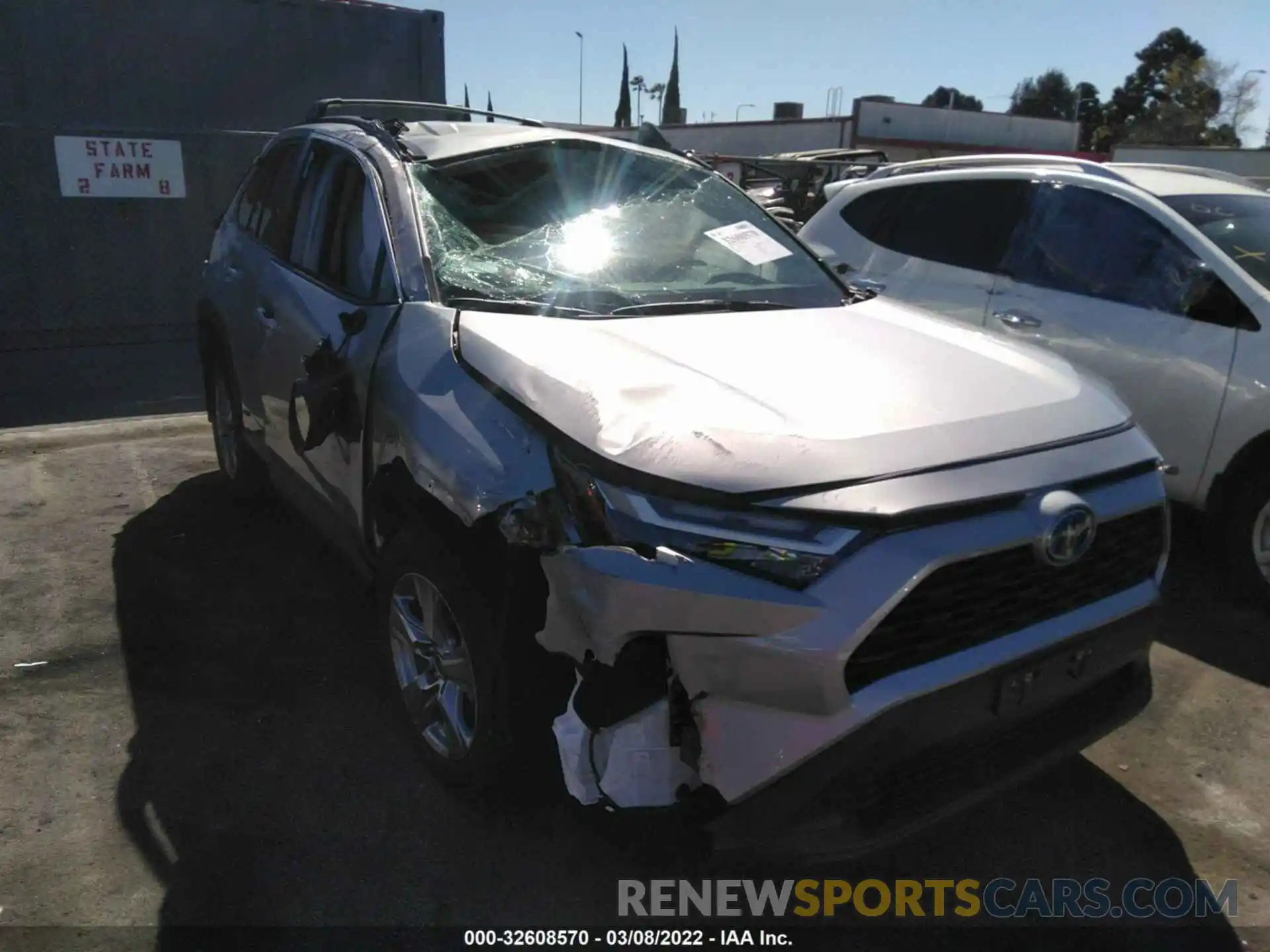 1 Photograph of a damaged car 4T3RWRFVXNU052414 TOYOTA RAV4 2022