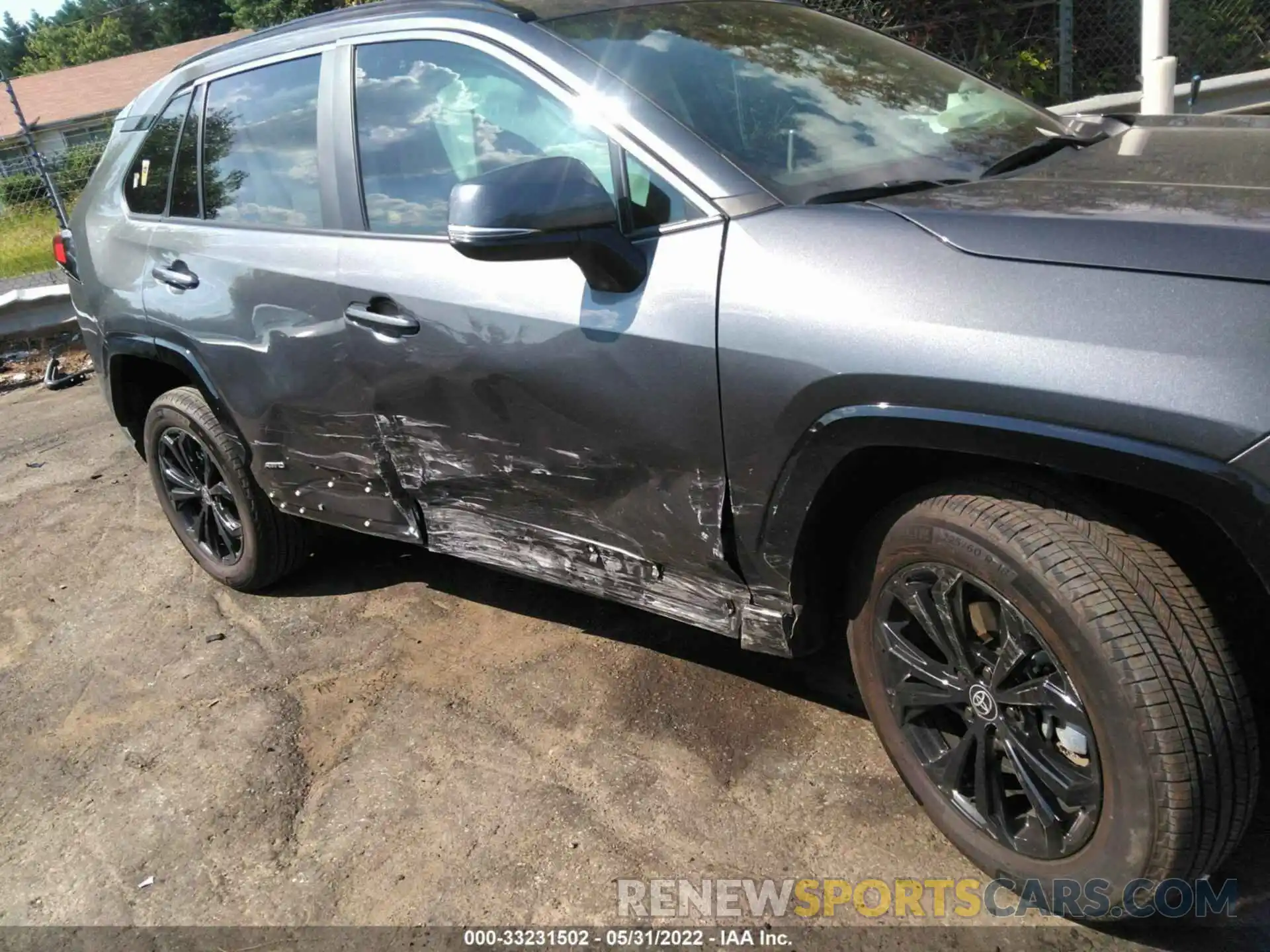 6 Photograph of a damaged car 4T3T6RFV1NU064764 TOYOTA RAV4 2022