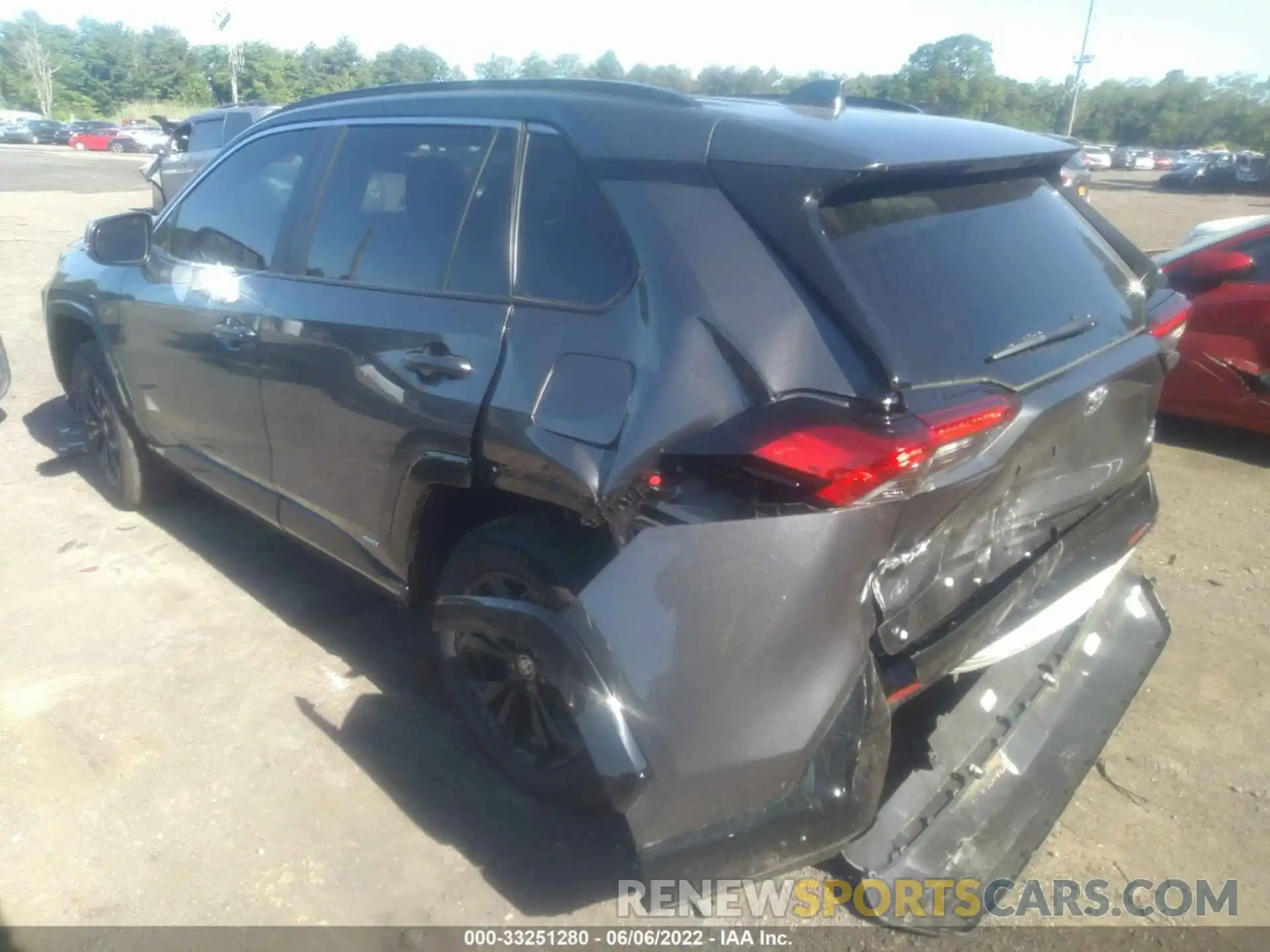 3 Photograph of a damaged car 4T3T6RFV5NU067716 TOYOTA RAV4 2022