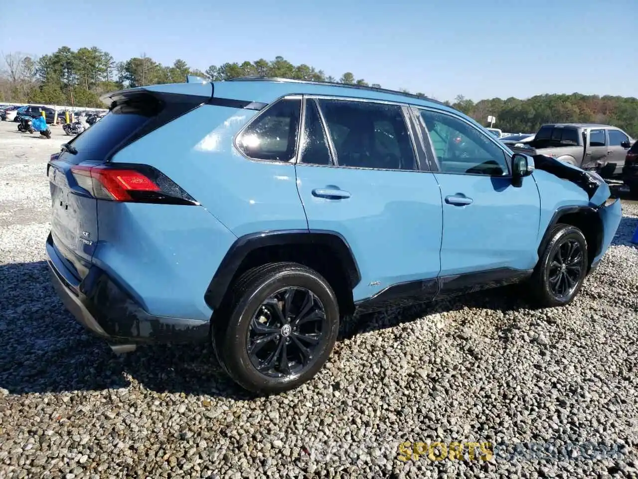 3 Photograph of a damaged car 4T3T6RFVXNU093759 TOYOTA RAV4 2022