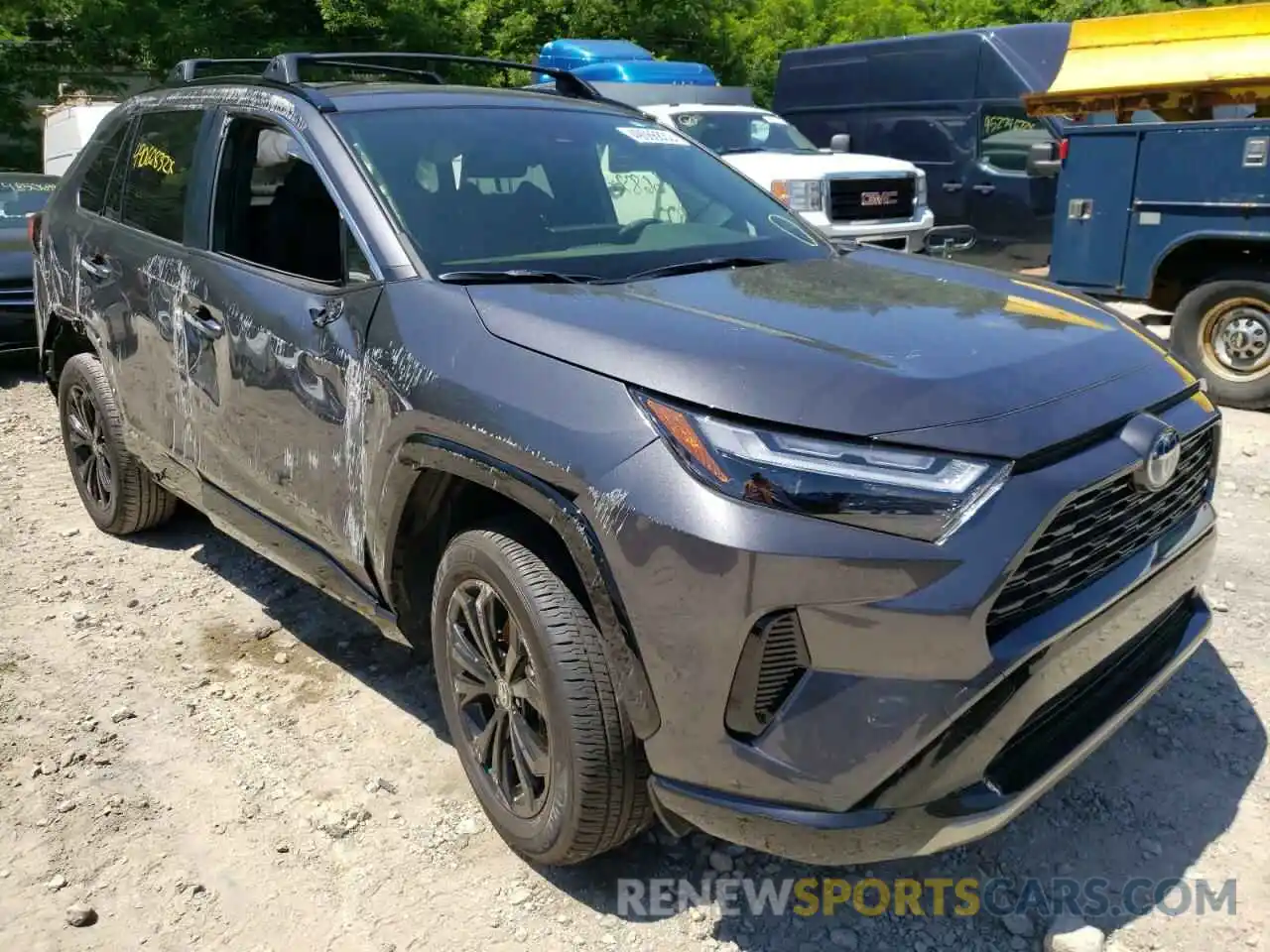 1 Photograph of a damaged car JTM16RFV5NJ013158 TOYOTA RAV4 2022