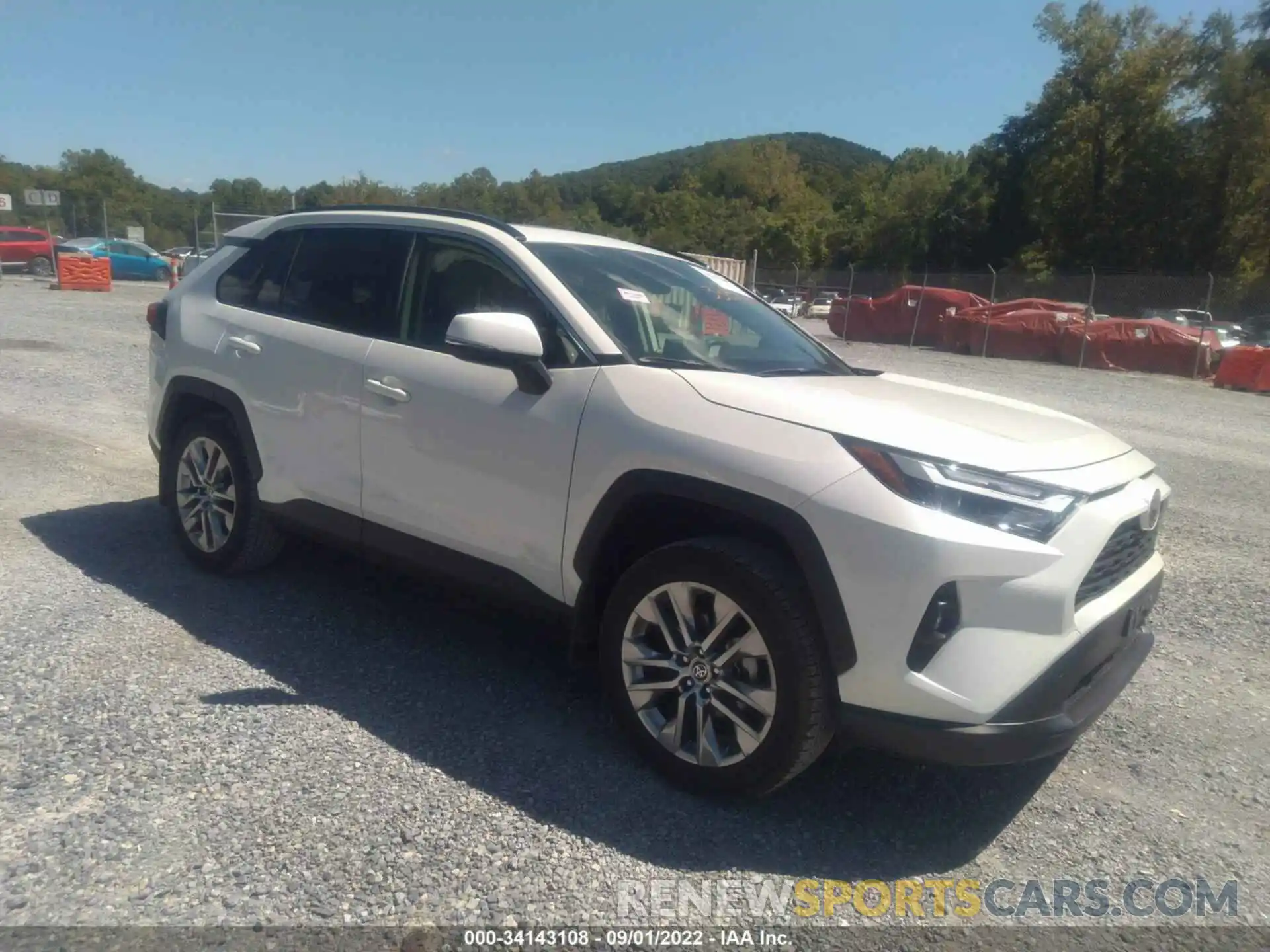 1 Photograph of a damaged car JTMA1RFV2ND085125 TOYOTA RAV4 2022