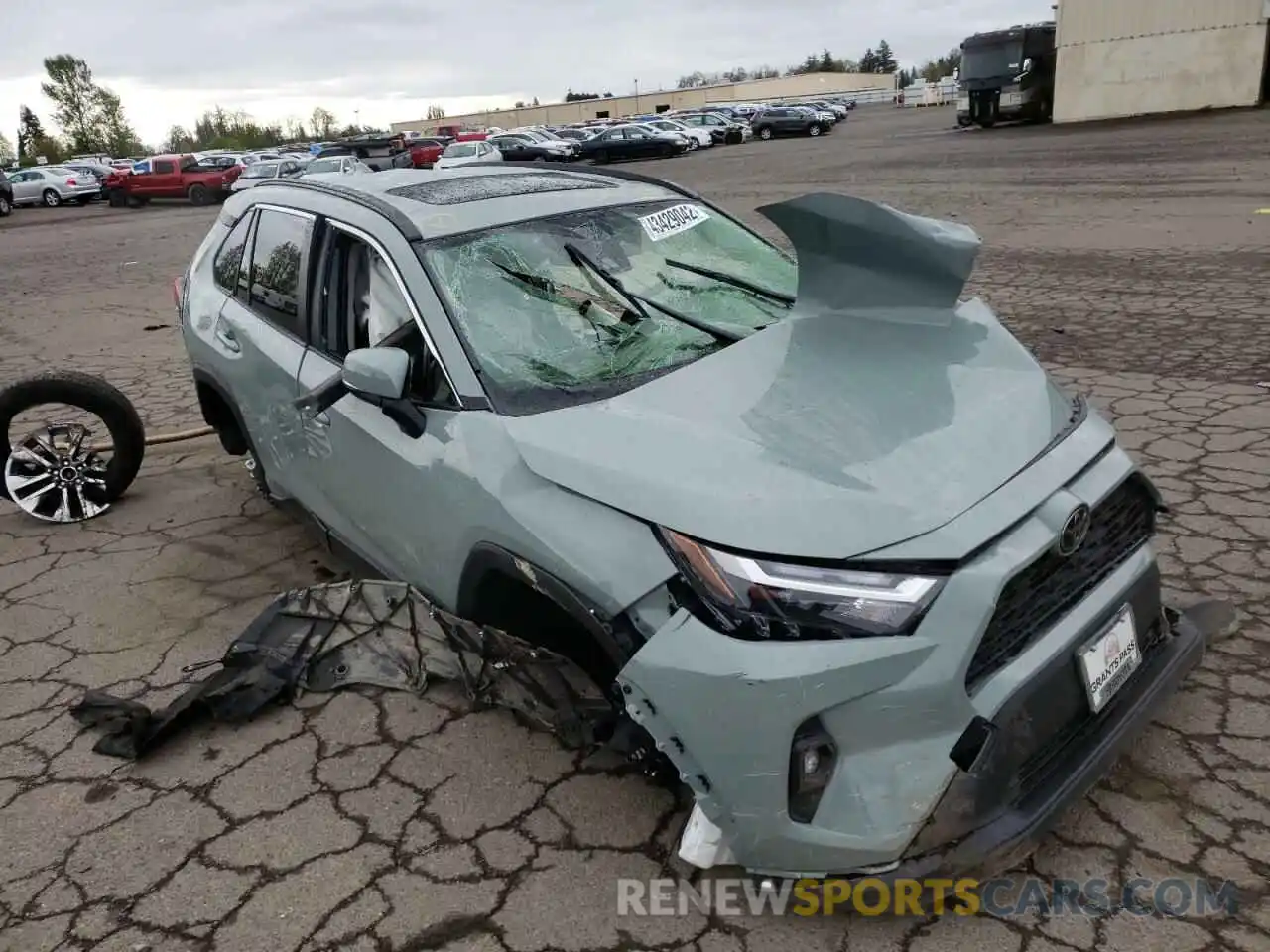 1 Photograph of a damaged car JTMA1RFV6ND085922 TOYOTA RAV4 2022