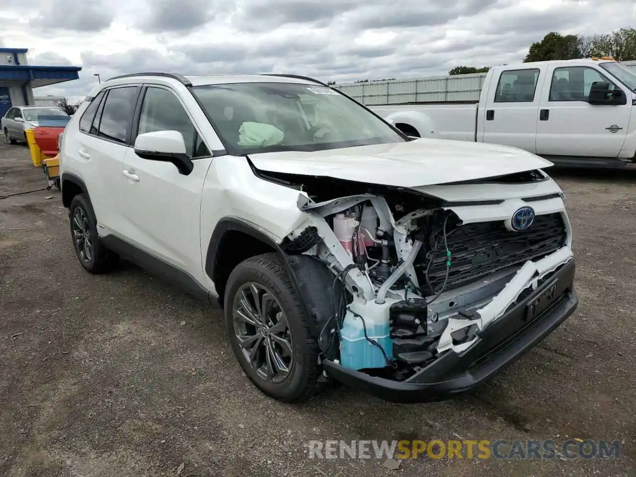 1 Photograph of a damaged car JTMB6RFV0ND526885 TOYOTA RAV4 2022