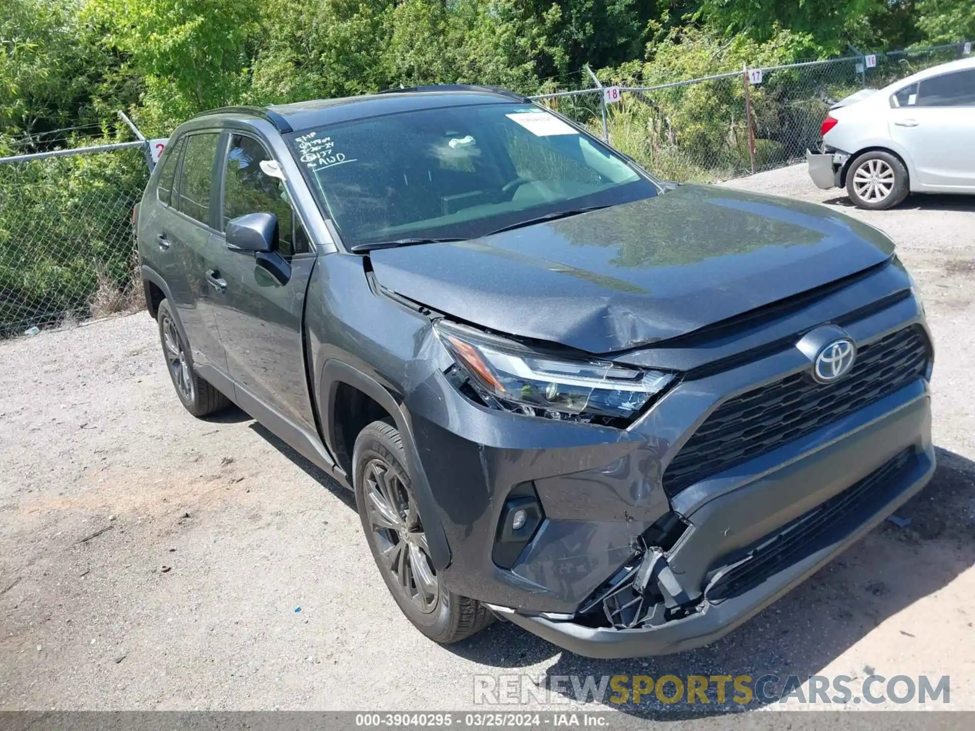 6 Photograph of a damaged car JTMB6RFV2ND070503 TOYOTA RAV4 2022