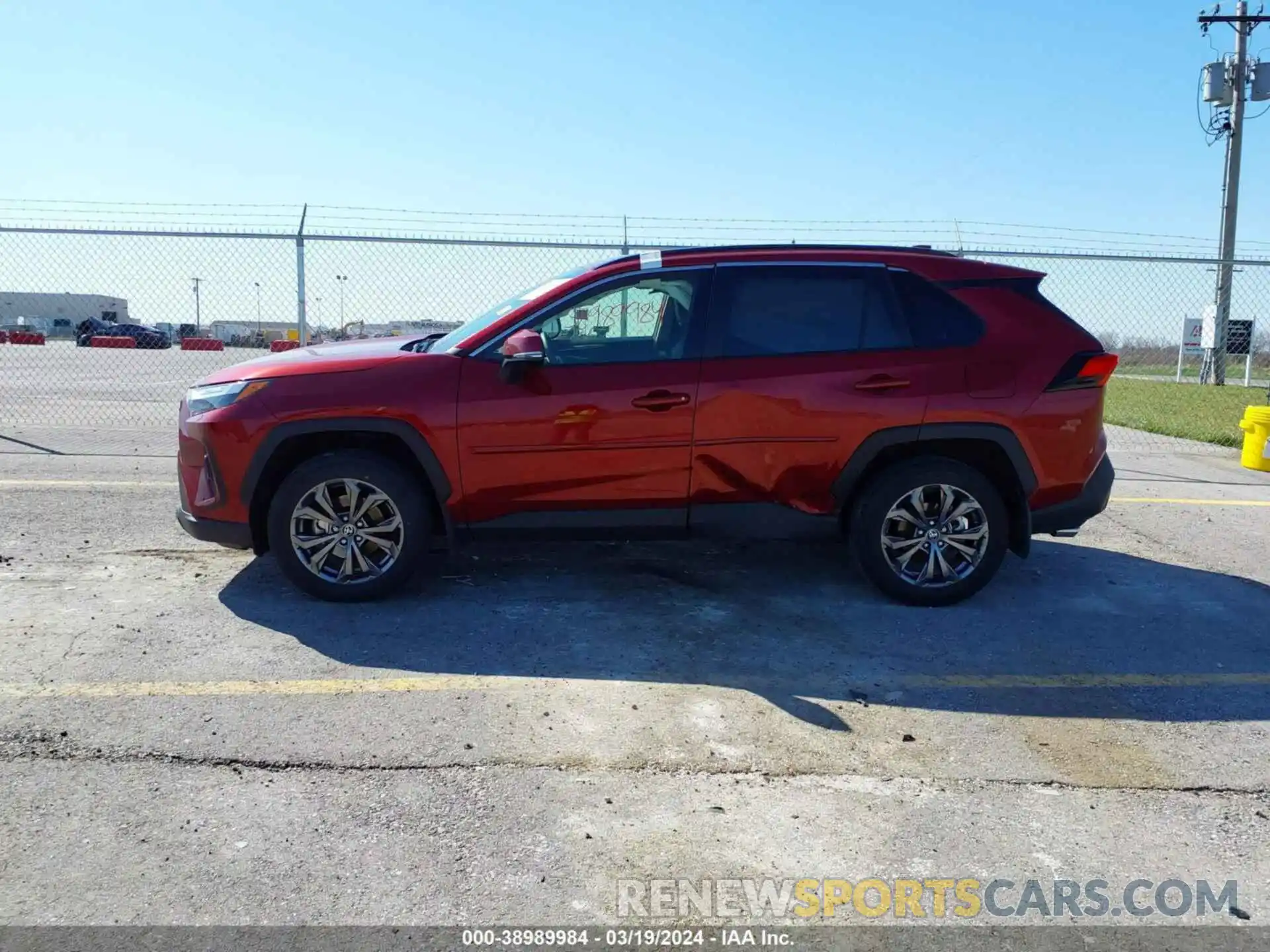 14 Photograph of a damaged car JTMB6RFV4ND060197 TOYOTA RAV4 2022