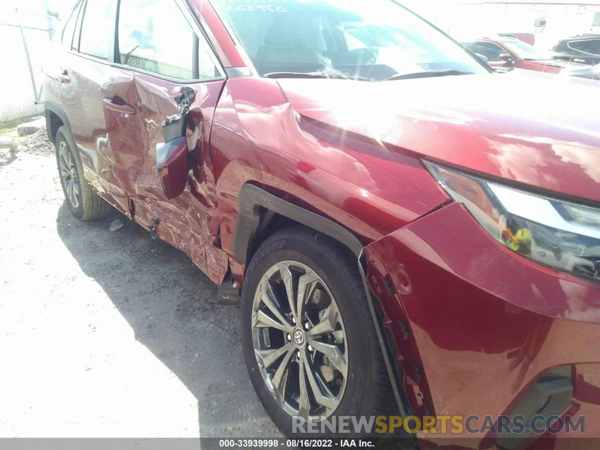 6 Photograph of a damaged car JTMB6RFV5ND063531 TOYOTA RAV4 2022