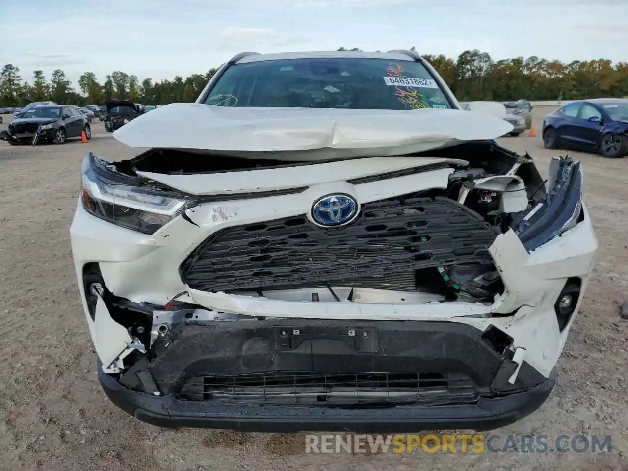 9 Photograph of a damaged car JTMB6RFV7ND521652 TOYOTA RAV4 2022