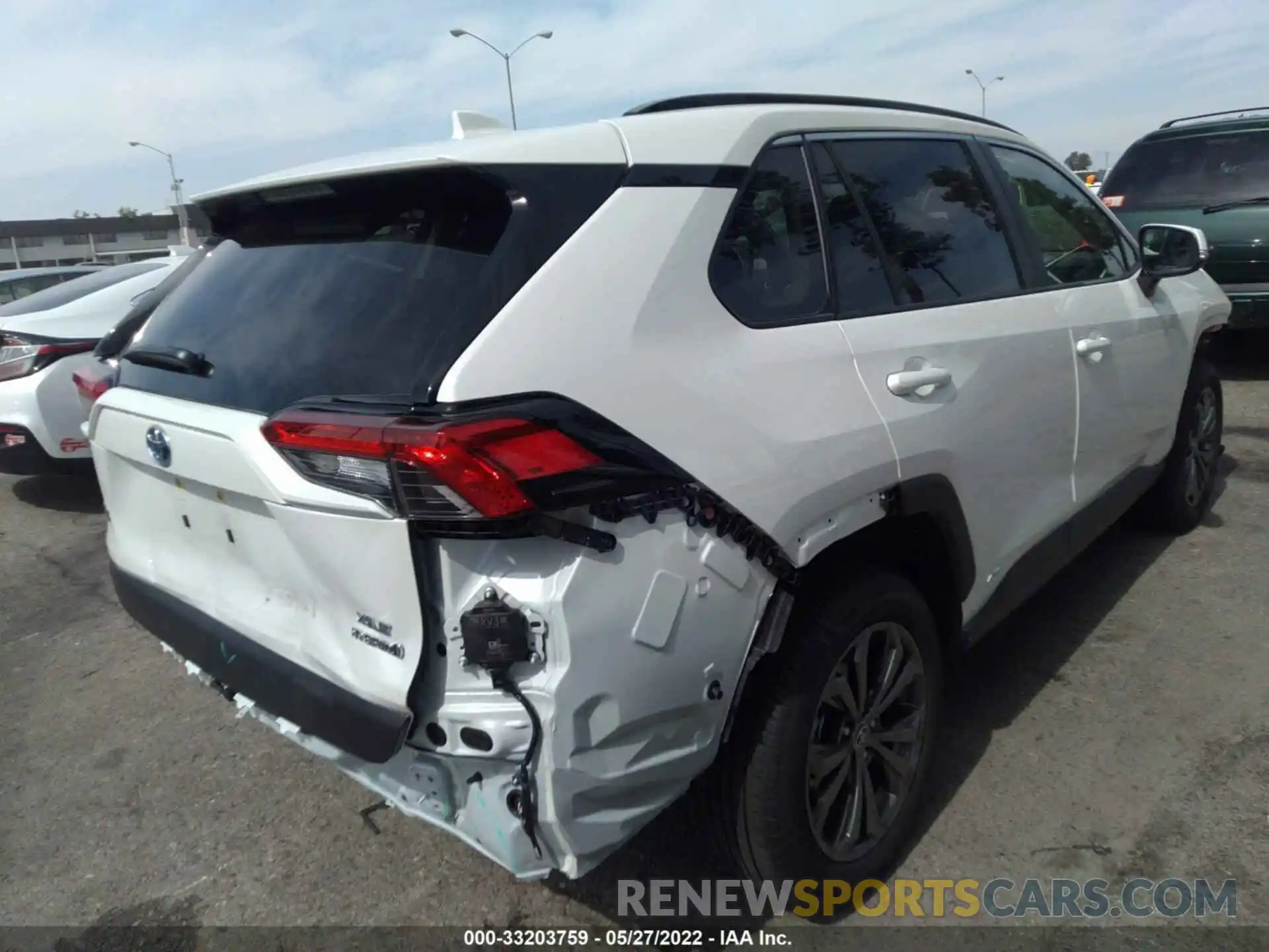 4 Photograph of a damaged car JTMB6RFV9ND051611 TOYOTA RAV4 2022