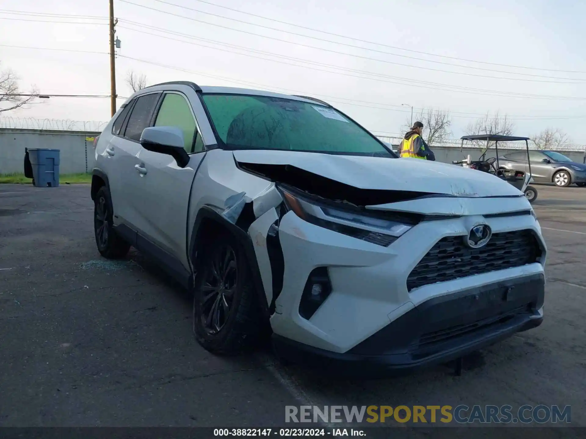 1 Photograph of a damaged car JTMB6RFVXND532550 TOYOTA RAV4 2022