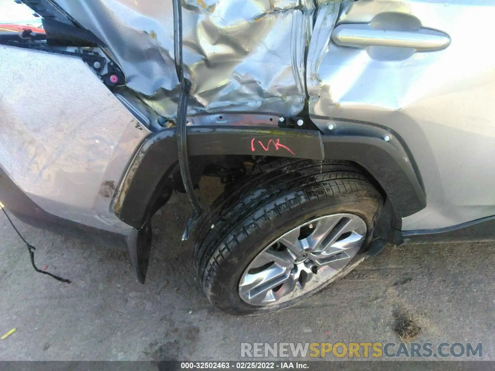 15 Photograph of a damaged car JTMC1RFV4ND086673 TOYOTA RAV4 2022