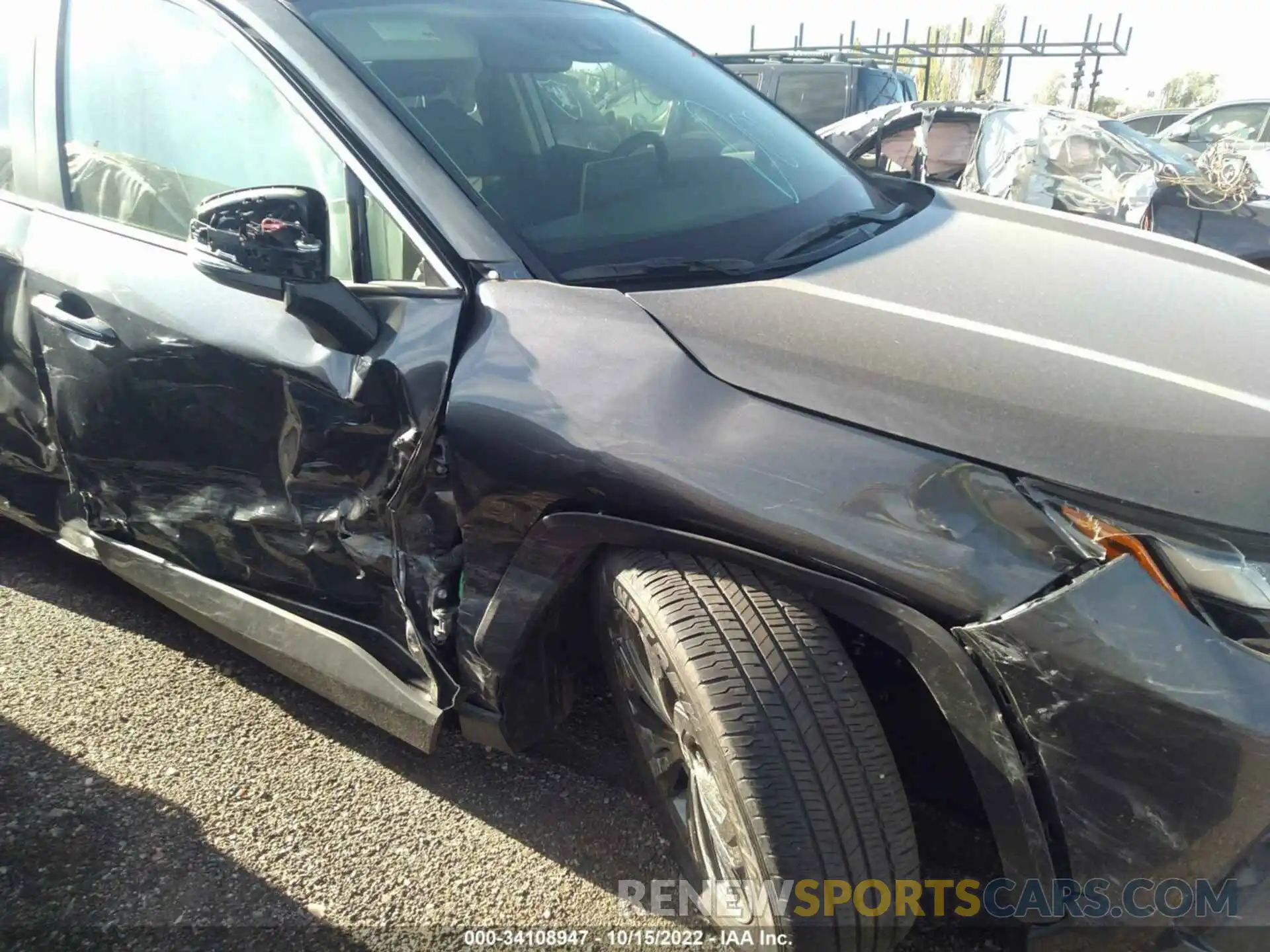 6 Photograph of a damaged car JTMD6RFV1ND060456 TOYOTA RAV4 2022