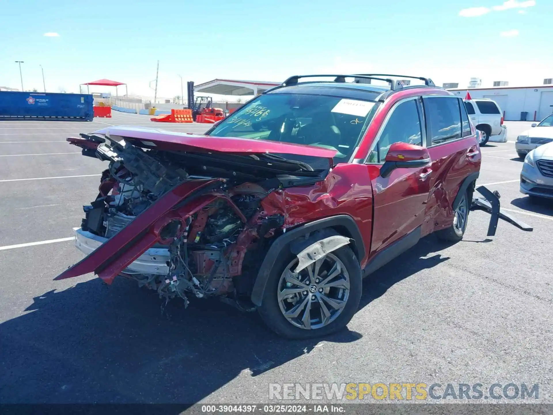 2 Photograph of a damaged car JTMD6RFV5ND057334 TOYOTA RAV4 2022