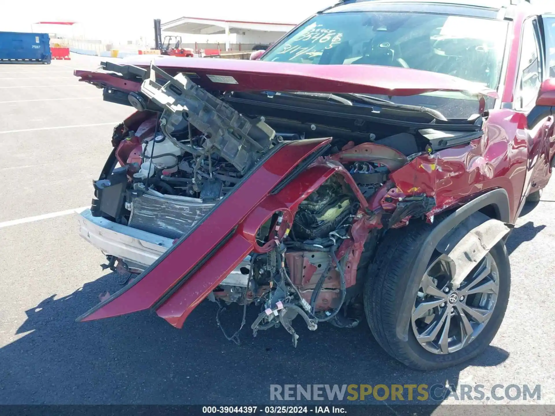 6 Photograph of a damaged car JTMD6RFV5ND057334 TOYOTA RAV4 2022