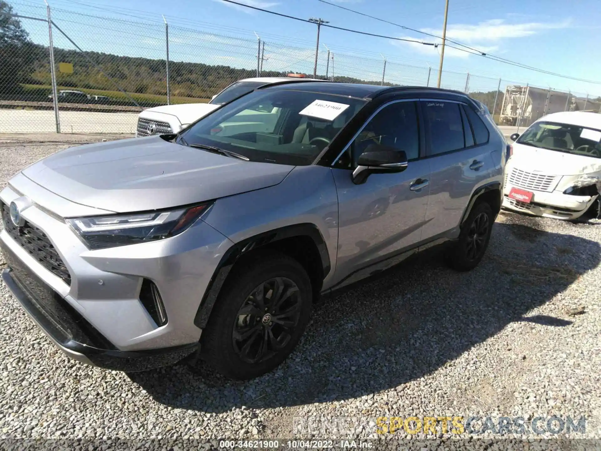 2 Photograph of a damaged car JTME6RFV7ND524368 TOYOTA RAV4 2022