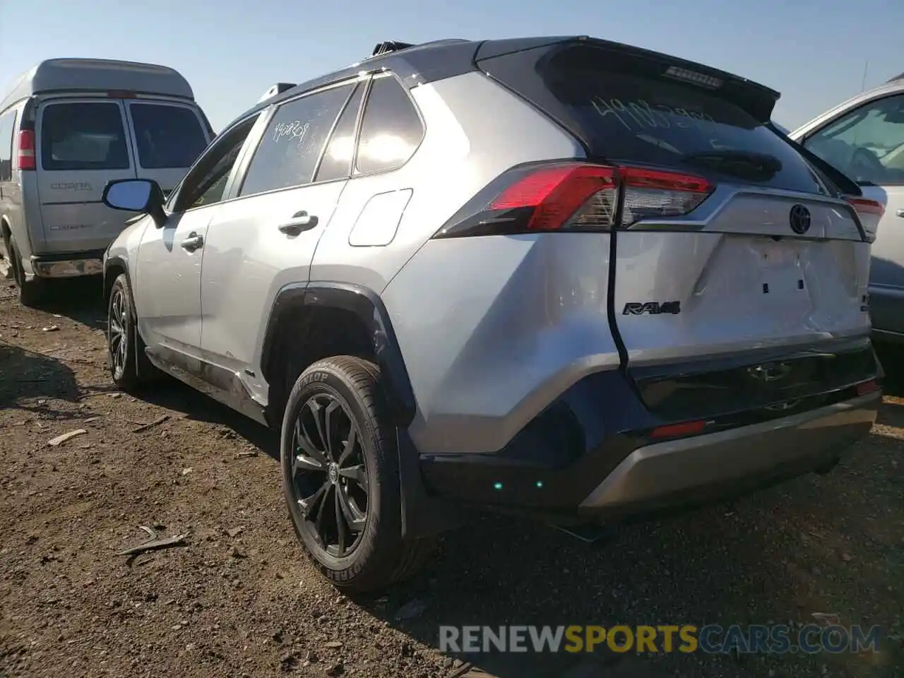 3 Photograph of a damaged car JTME6RFVXNJ015621 TOYOTA RAV4 2022