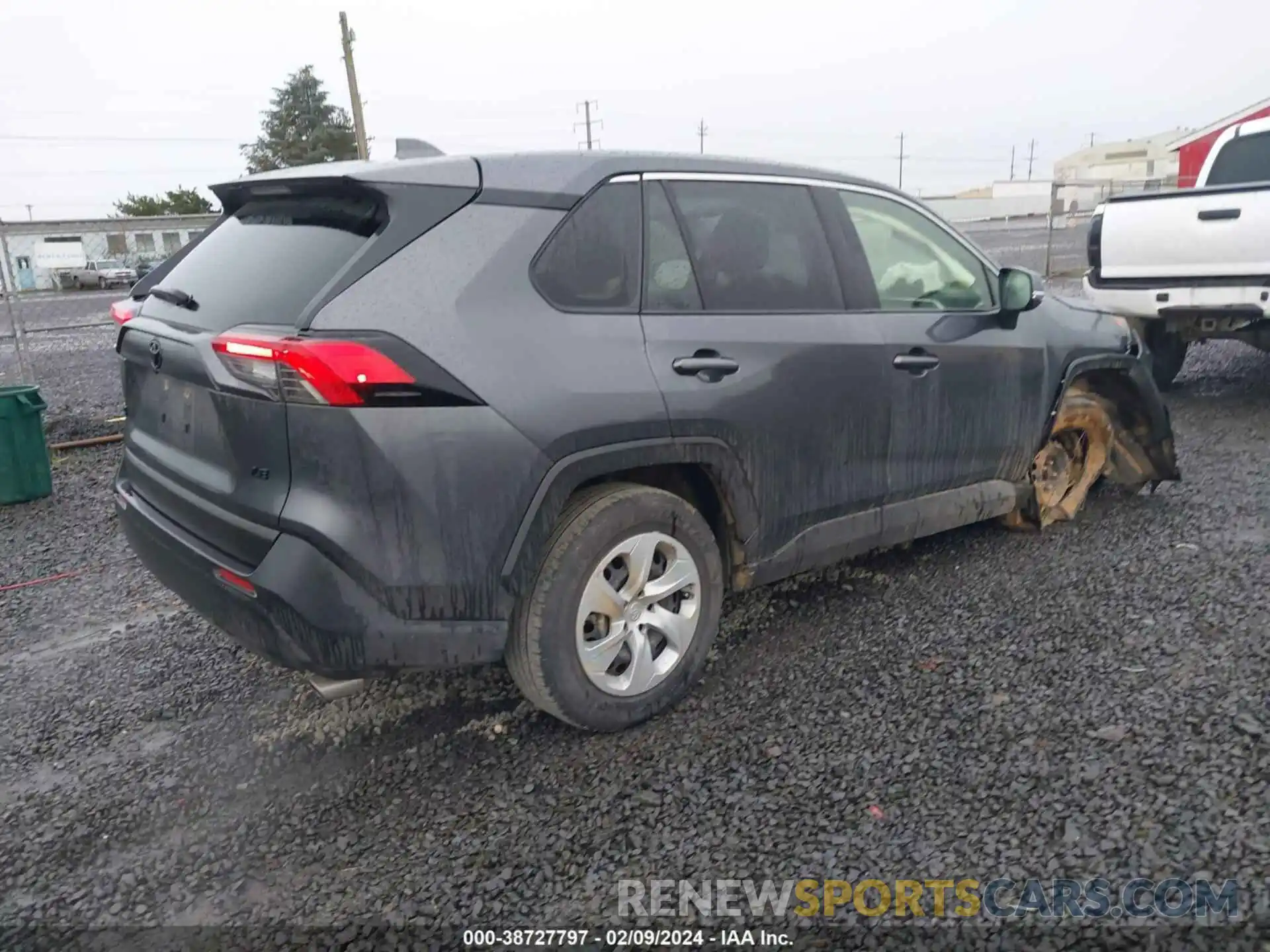 4 Photograph of a damaged car JTMK1RFV0ND090666 TOYOTA RAV4 2022