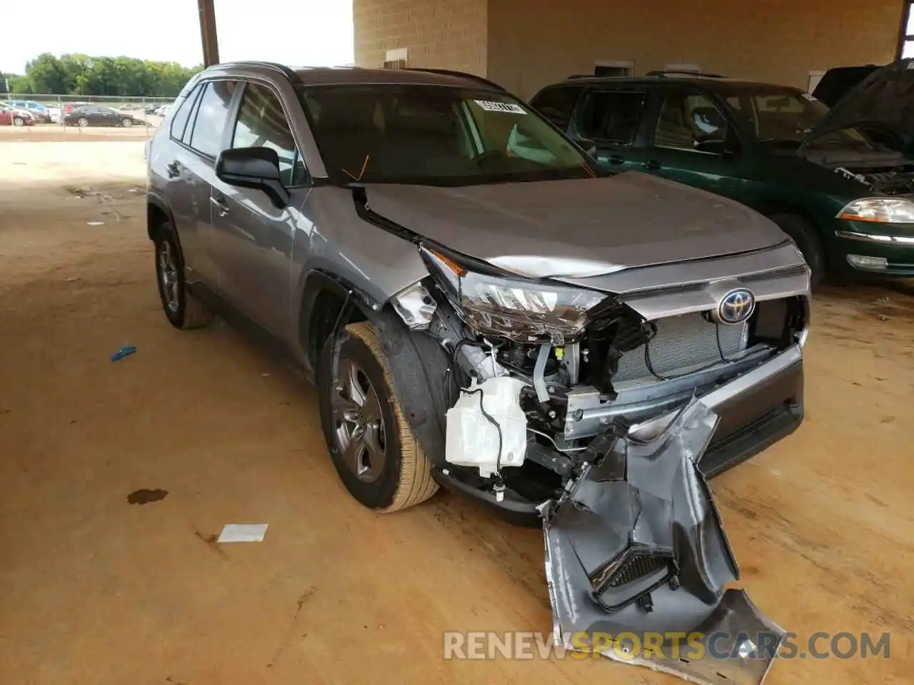 1 Photograph of a damaged car JTMLWRFV1ND563562 TOYOTA RAV4 2022