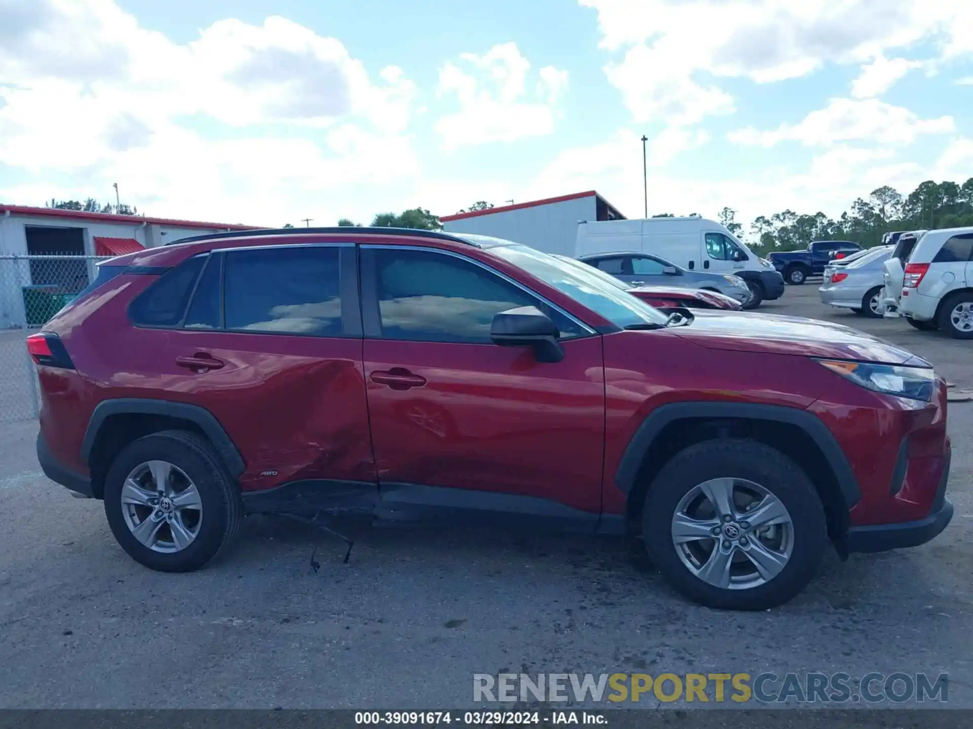 13 Photograph of a damaged car JTMLWRFV8ND158833 TOYOTA RAV4 2022