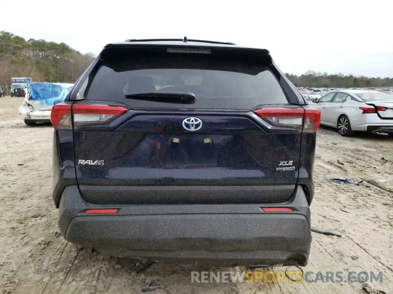 6 Photograph of a damaged car JTMRWRFV4ND156362 TOYOTA RAV4 2022