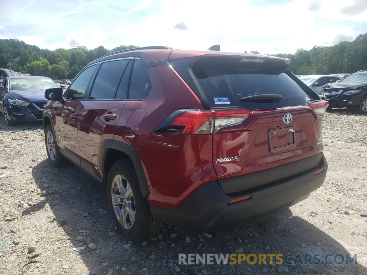 3 Photograph of a damaged car JTMRWRFV6ND149008 TOYOTA RAV4 2022