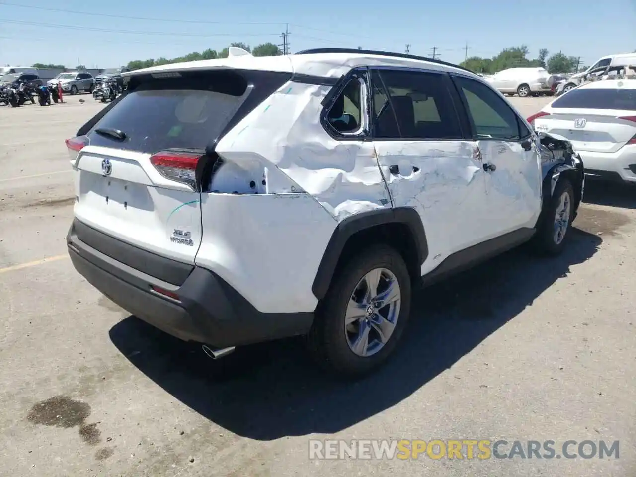 4 Фотография поврежденного автомобиля JTMRWRFV8ND137720 TOYOTA RAV4 2022