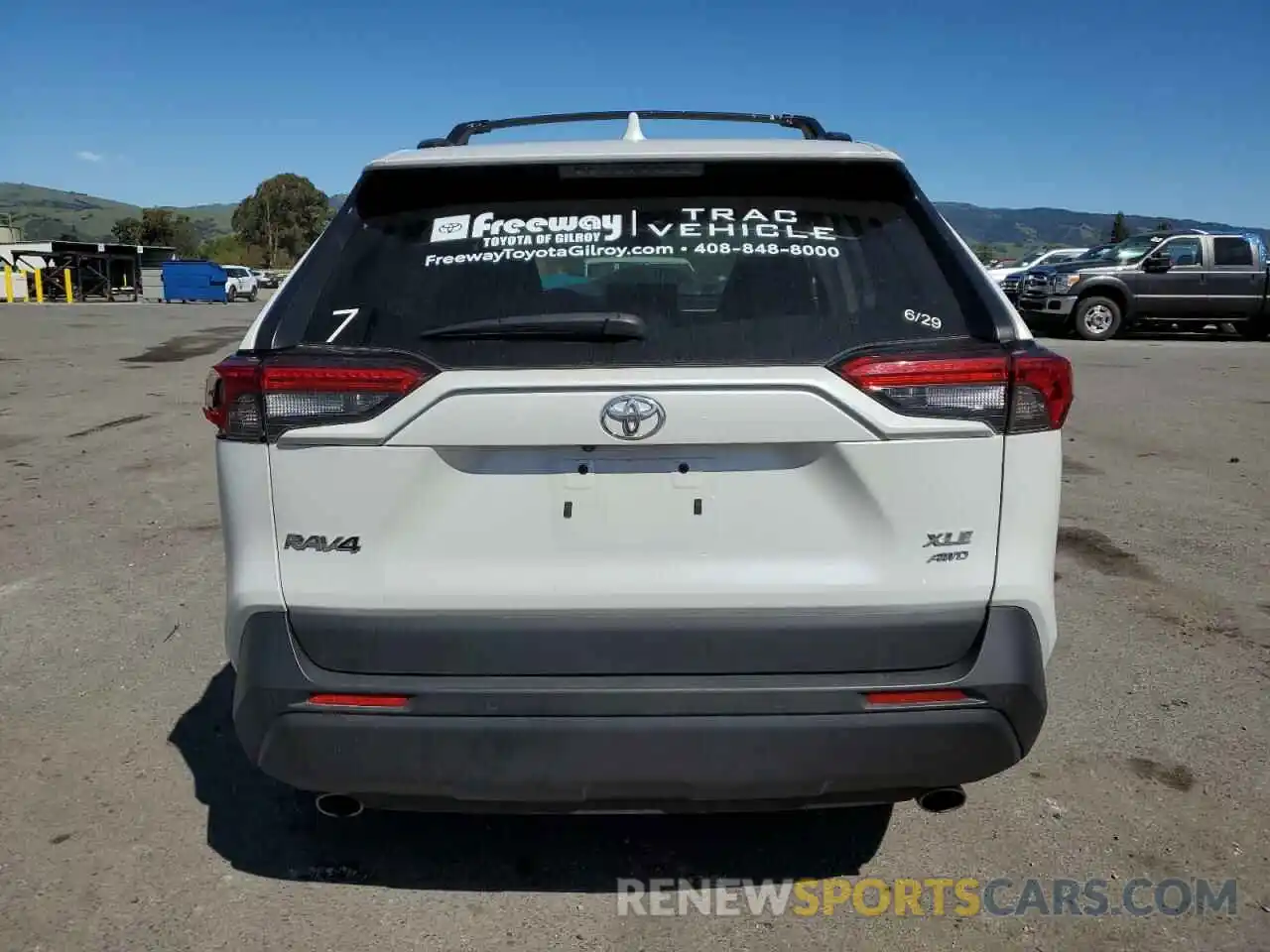 6 Photograph of a damaged car 2T3A1RFV8PW377657 TOYOTA RAV4 2023