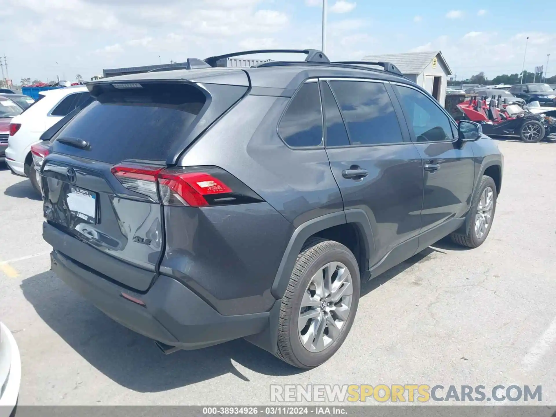 4 Photograph of a damaged car 2T3C1RFV0PC233630 TOYOTA RAV4 2023