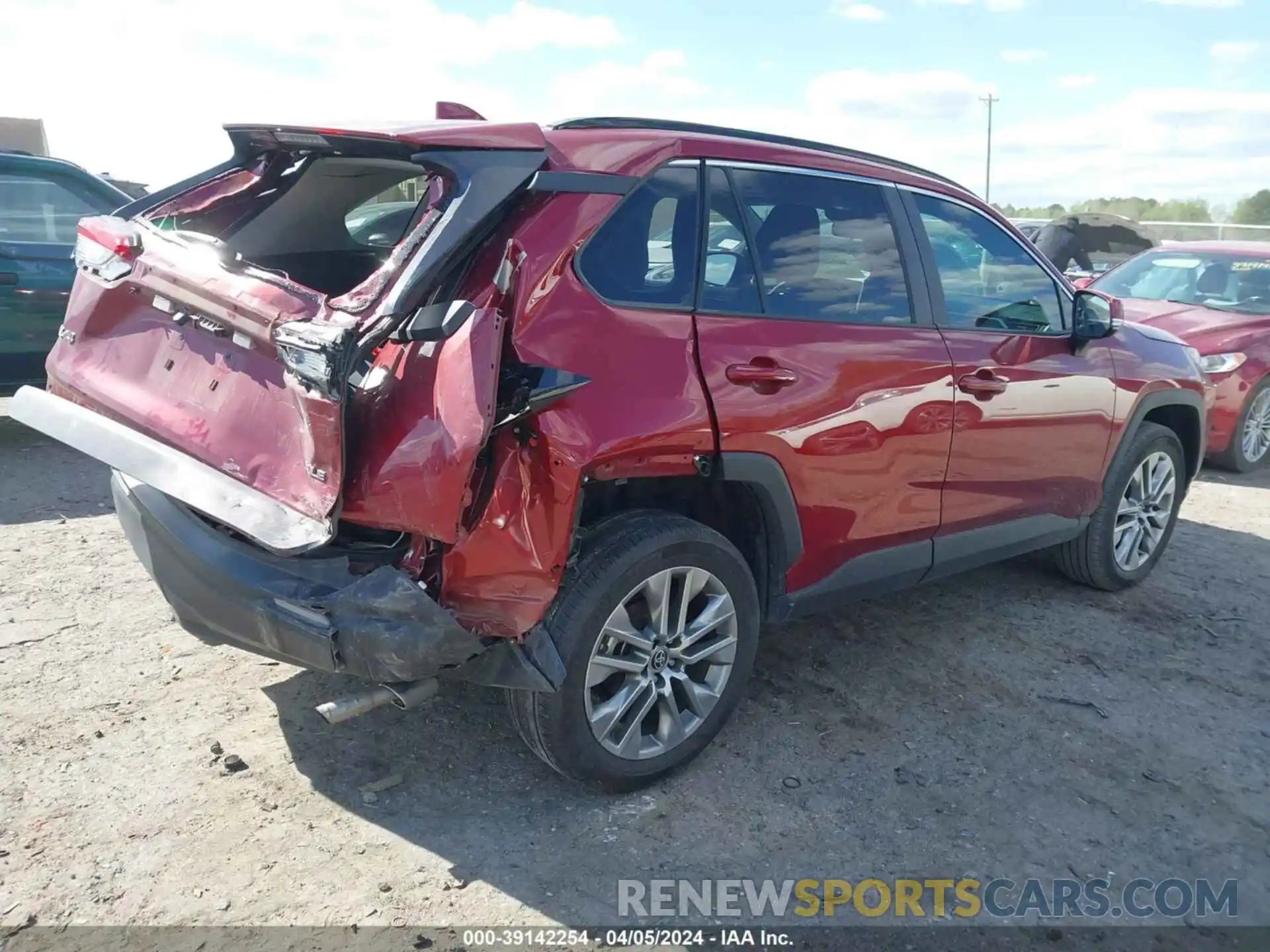 4 Photograph of a damaged car 2T3C1RFV0PW259305 TOYOTA RAV4 2023