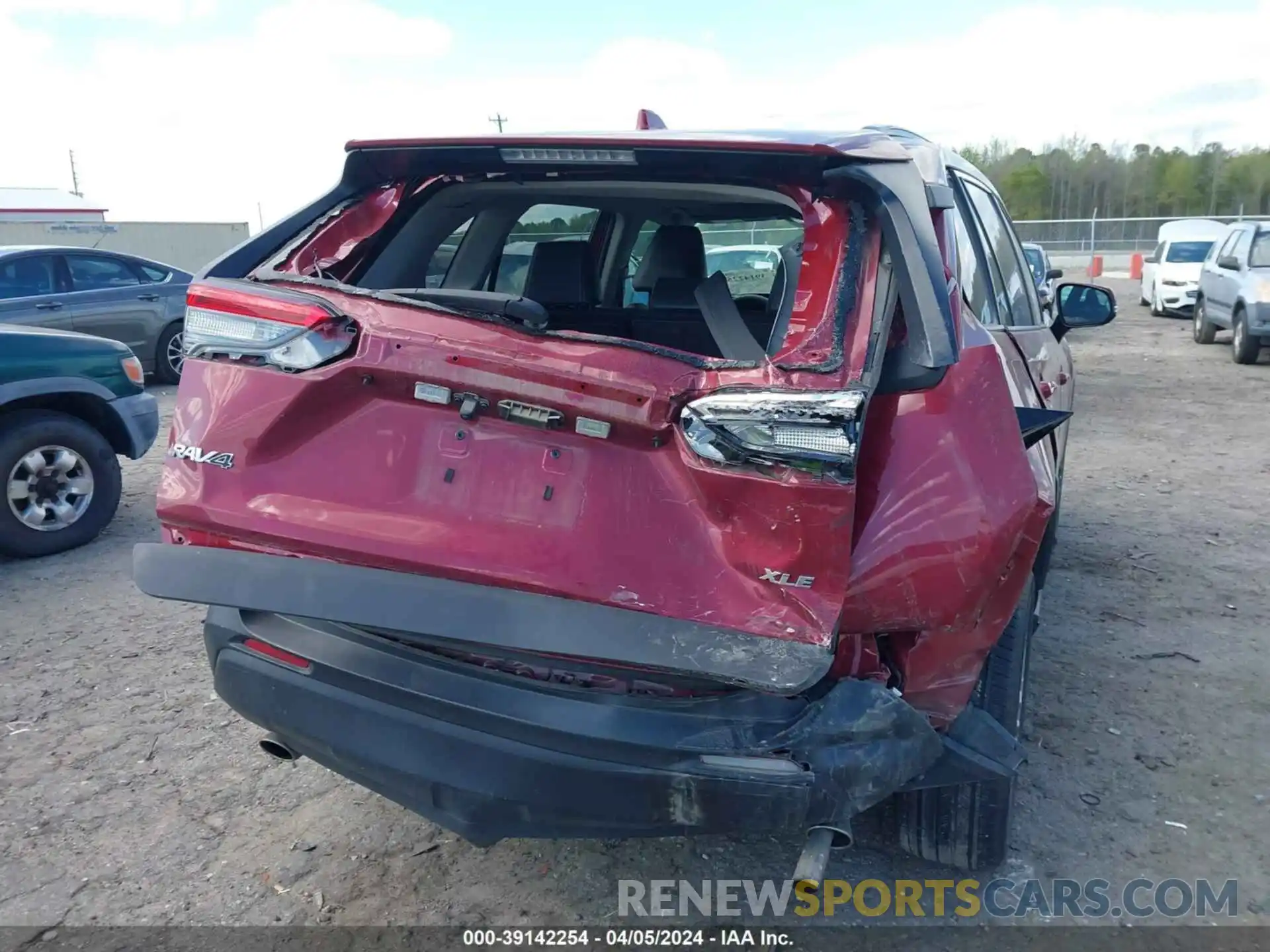 6 Photograph of a damaged car 2T3C1RFV0PW259305 TOYOTA RAV4 2023