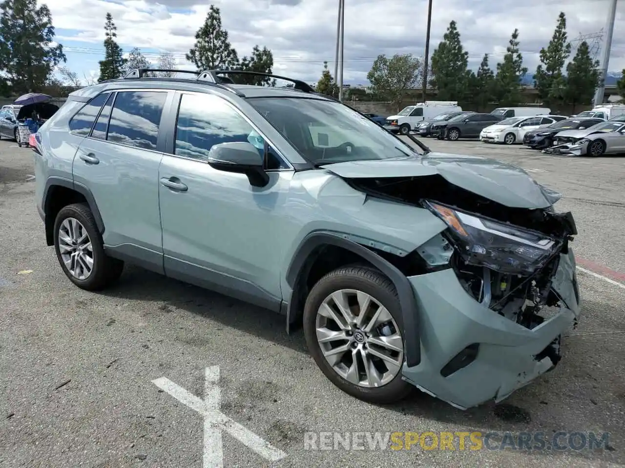 4 Photograph of a damaged car 2T3C1RFV0PW289615 TOYOTA RAV4 2023