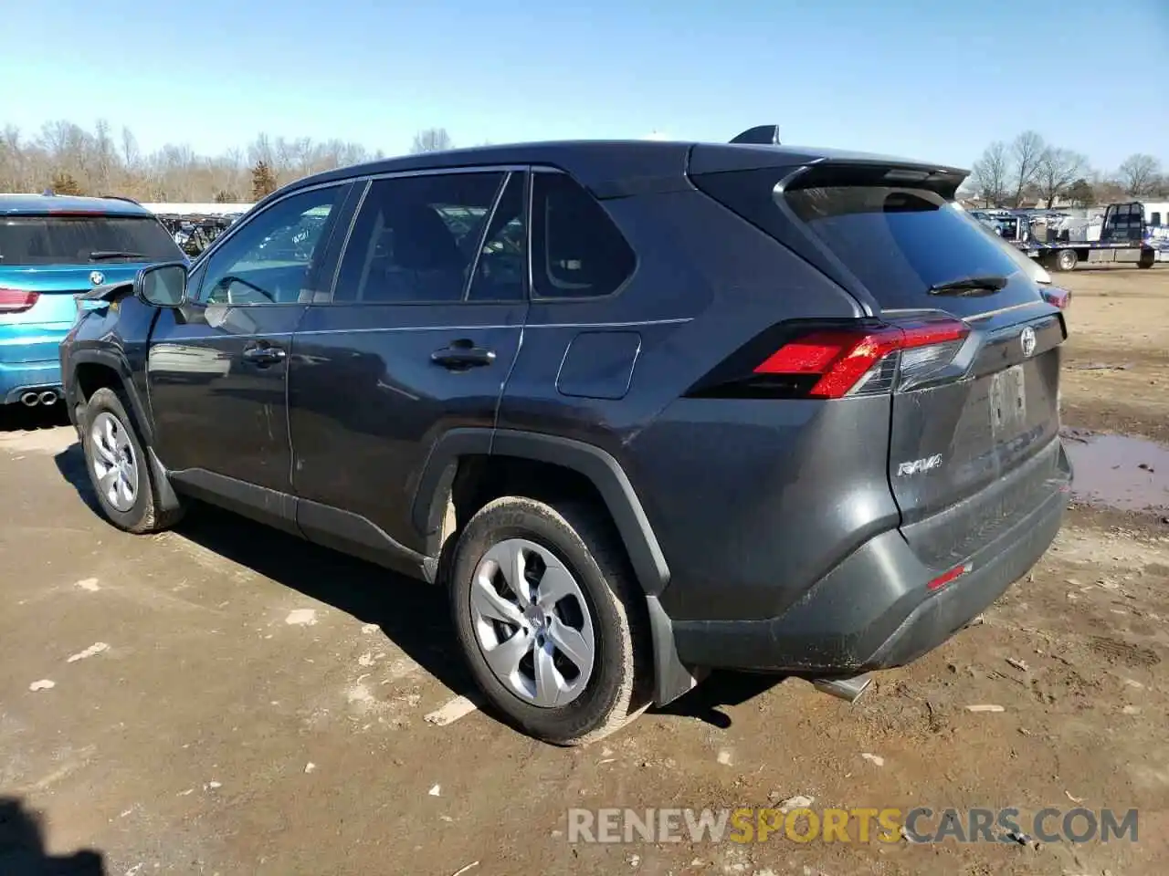 2 Photograph of a damaged car 2T3F1RFV0PC365784 TOYOTA RAV4 2023