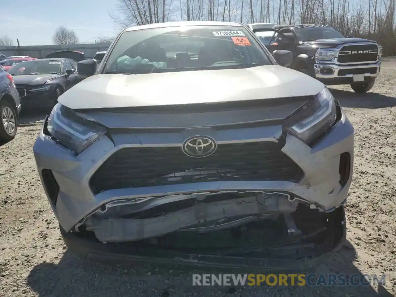 5 Photograph of a damaged car 2T3F1RFV7PW348107 TOYOTA RAV4 2023