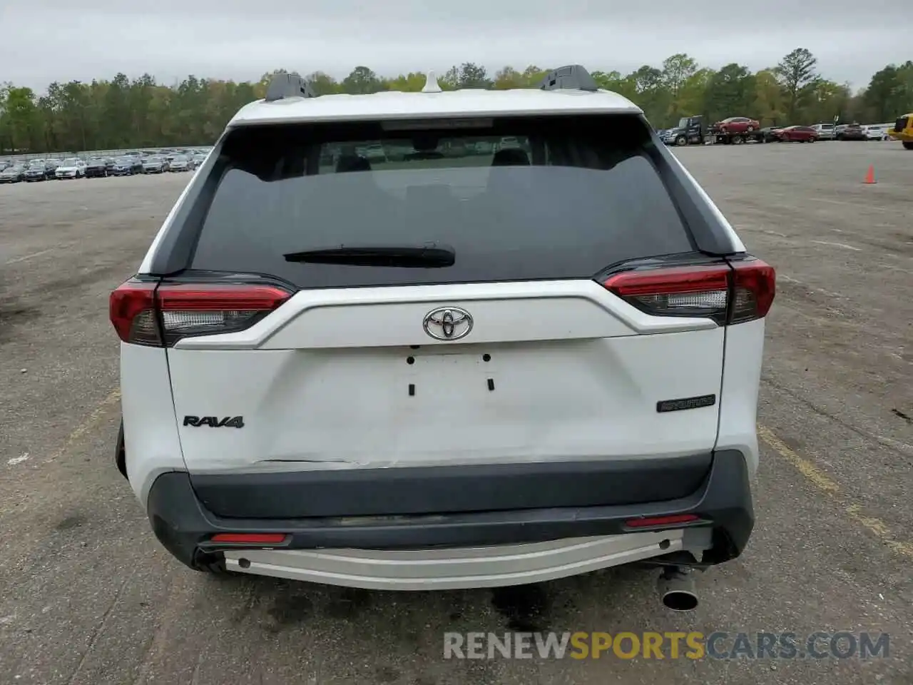 6 Photograph of a damaged car 2T3J1RFV9PW370622 TOYOTA RAV4 2023