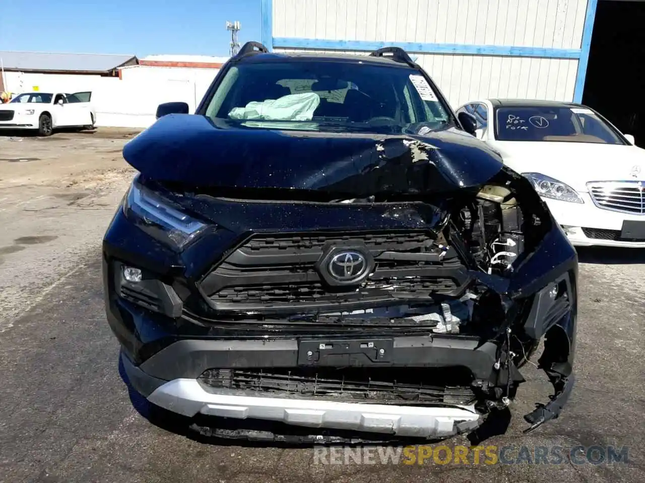 5 Photograph of a damaged car 2T3J1RFVXPW387364 TOYOTA RAV4 2023