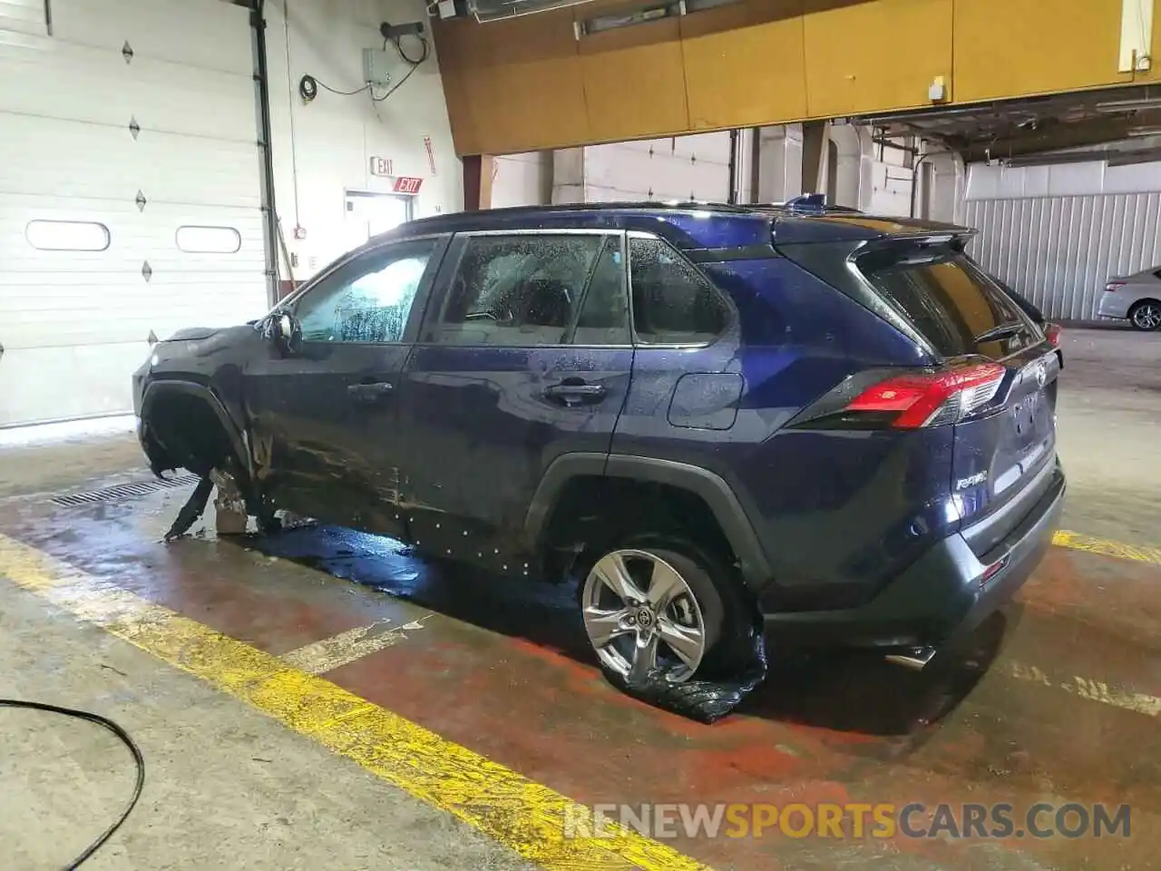 2 Photograph of a damaged car 2T3P1RFV1PW365392 TOYOTA RAV4 2023