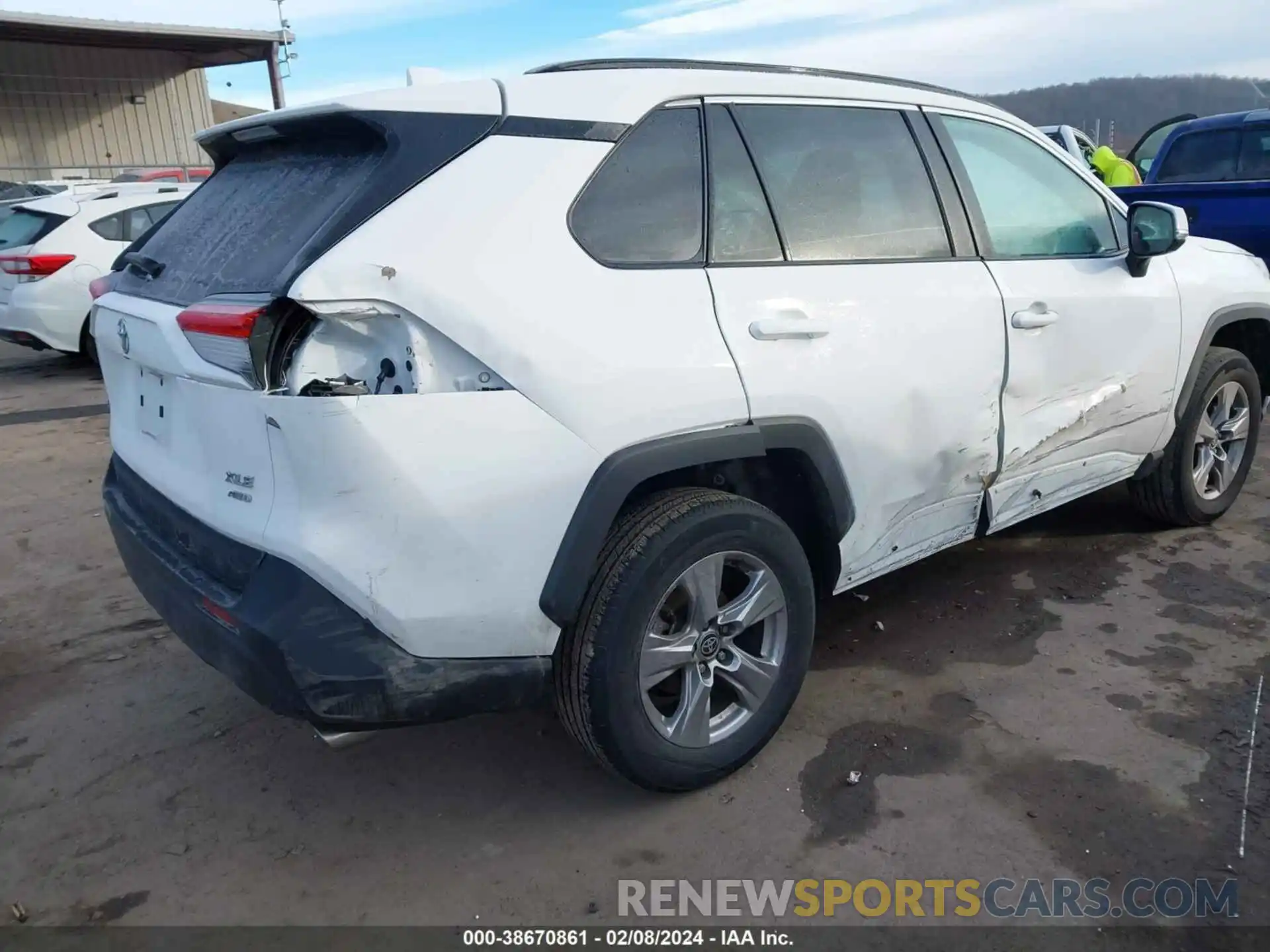 6 Photograph of a damaged car 2T3P1RFV4PC328130 TOYOTA RAV4 2023