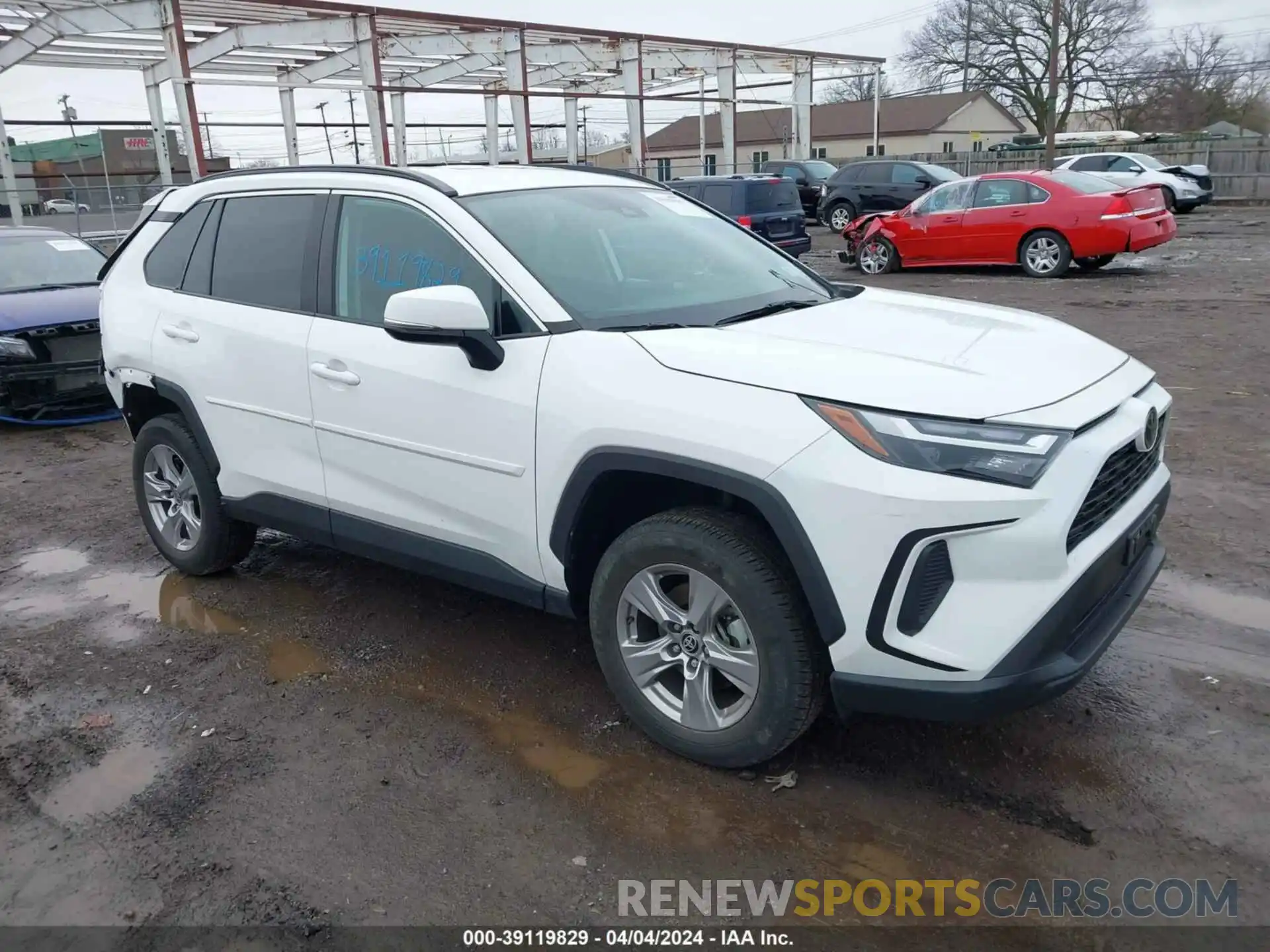 1 Photograph of a damaged car 2T3P1RFV5PC329352 TOYOTA RAV4 2023