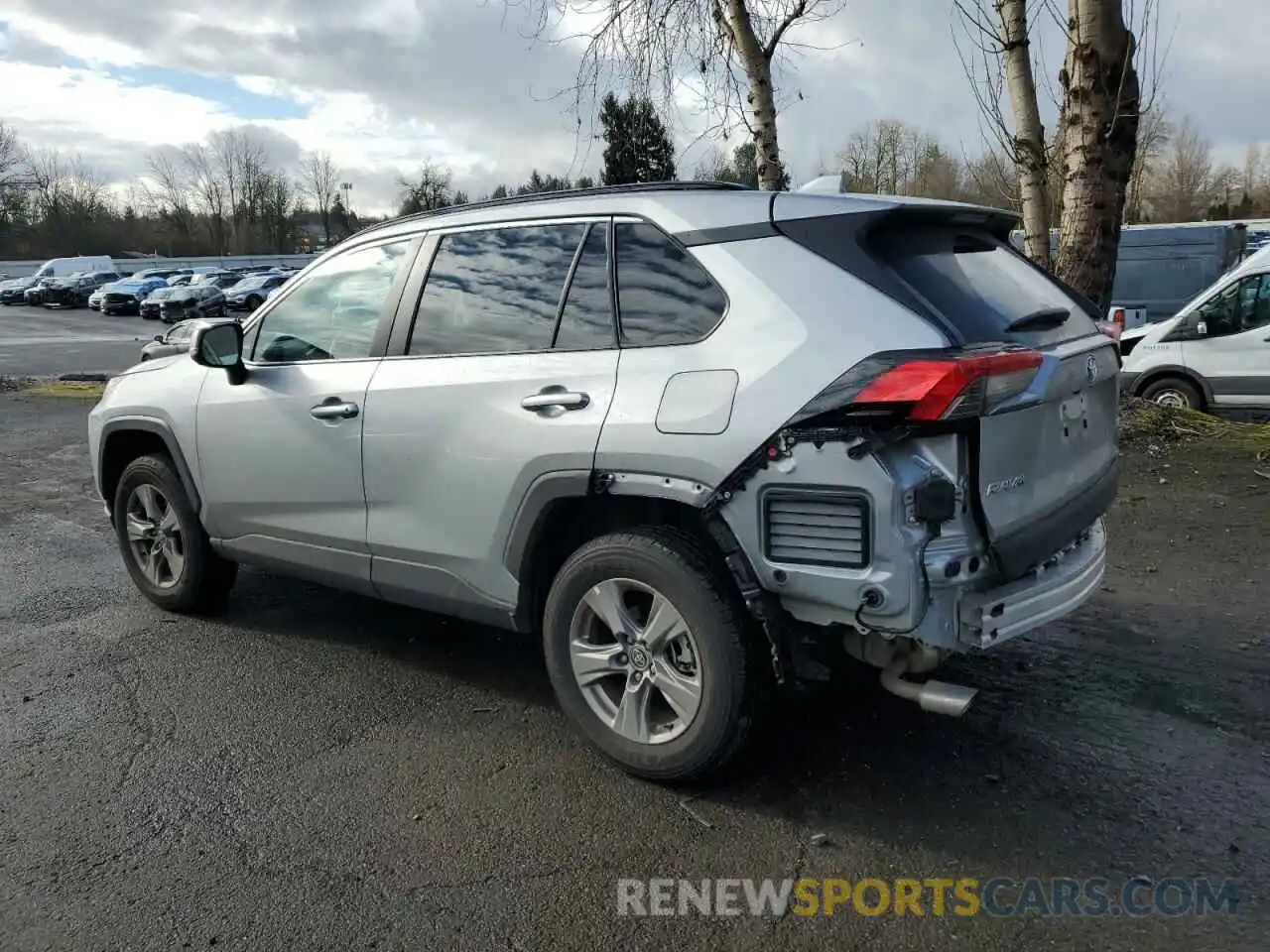 2 Photograph of a damaged car 2T3P1RFV9PW374633 TOYOTA RAV4 2023