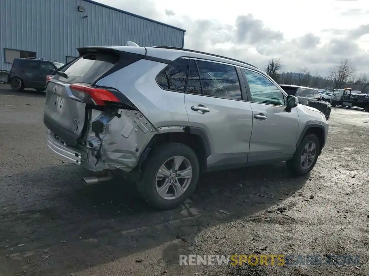 3 Photograph of a damaged car 2T3P1RFV9PW374633 TOYOTA RAV4 2023