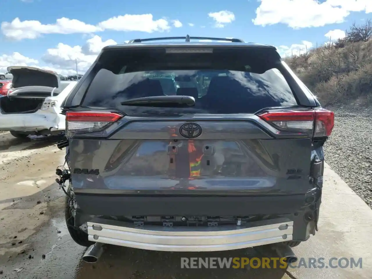 6 Photograph of a damaged car 2T3P1RFV9PW408246 TOYOTA RAV4 2023