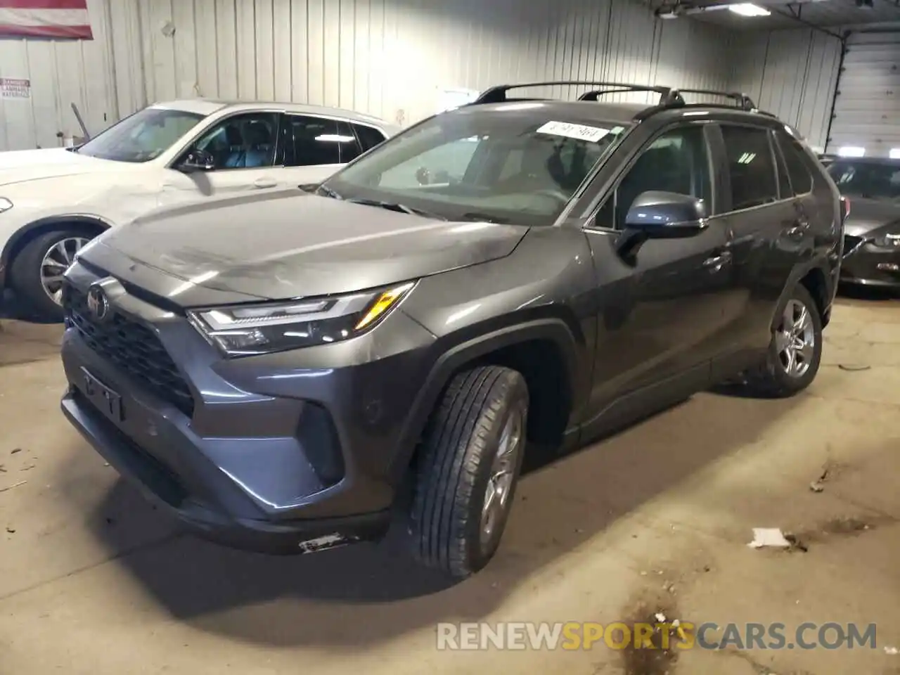 1 Photograph of a damaged car 2T3P1RFVXPC334305 TOYOTA RAV4 2023