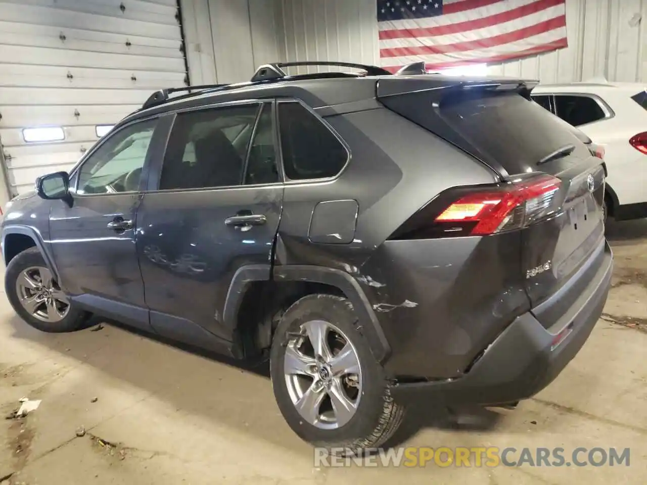 2 Photograph of a damaged car 2T3P1RFVXPC334305 TOYOTA RAV4 2023