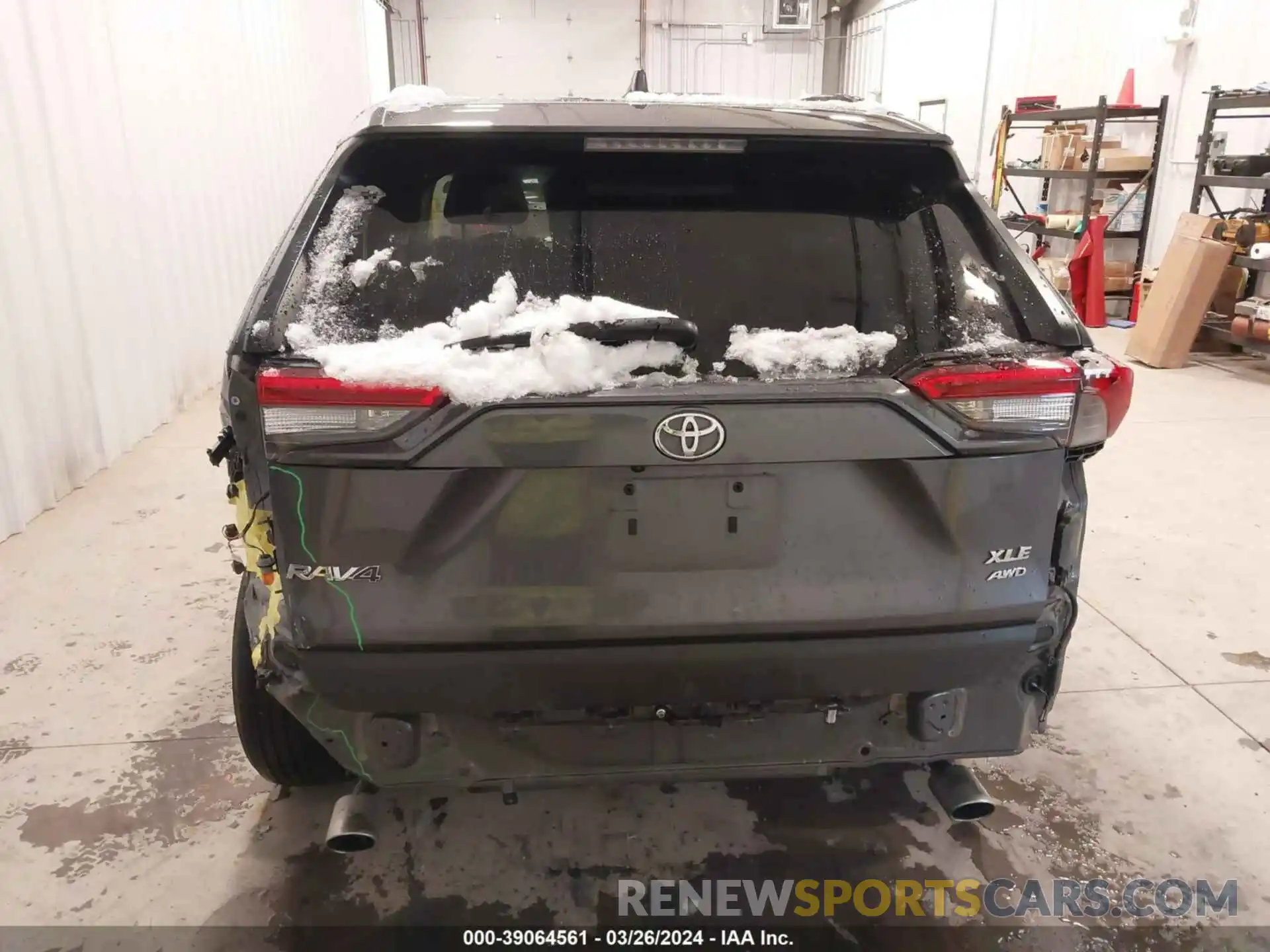 17 Photograph of a damaged car 2T3P1RFVXPW378626 TOYOTA RAV4 2023