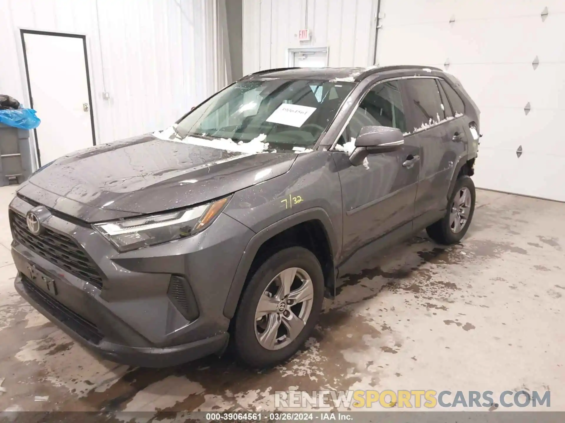 2 Photograph of a damaged car 2T3P1RFVXPW378626 TOYOTA RAV4 2023