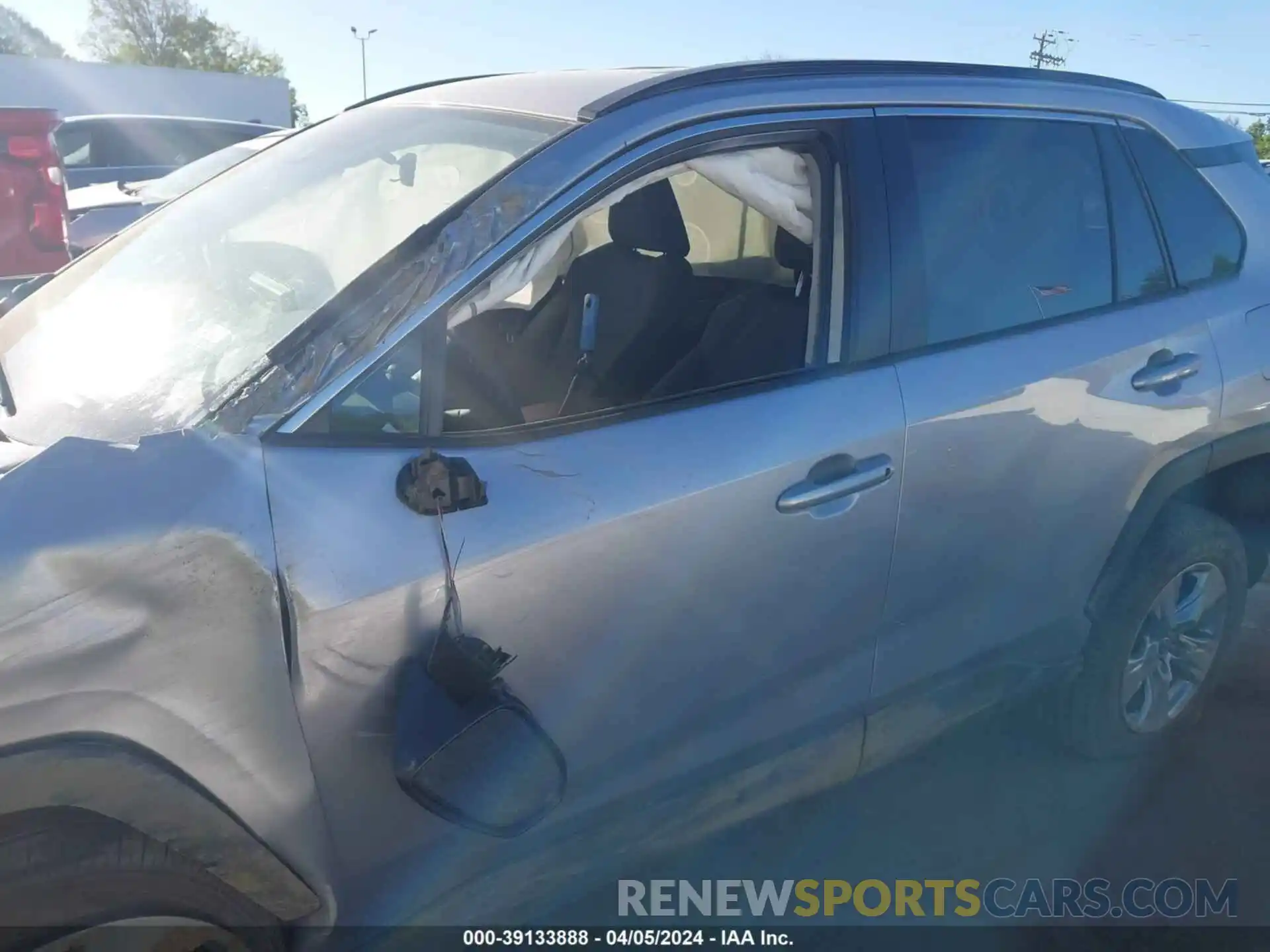 17 Photograph of a damaged car 2T3W1RFV1PC220673 TOYOTA RAV4 2023