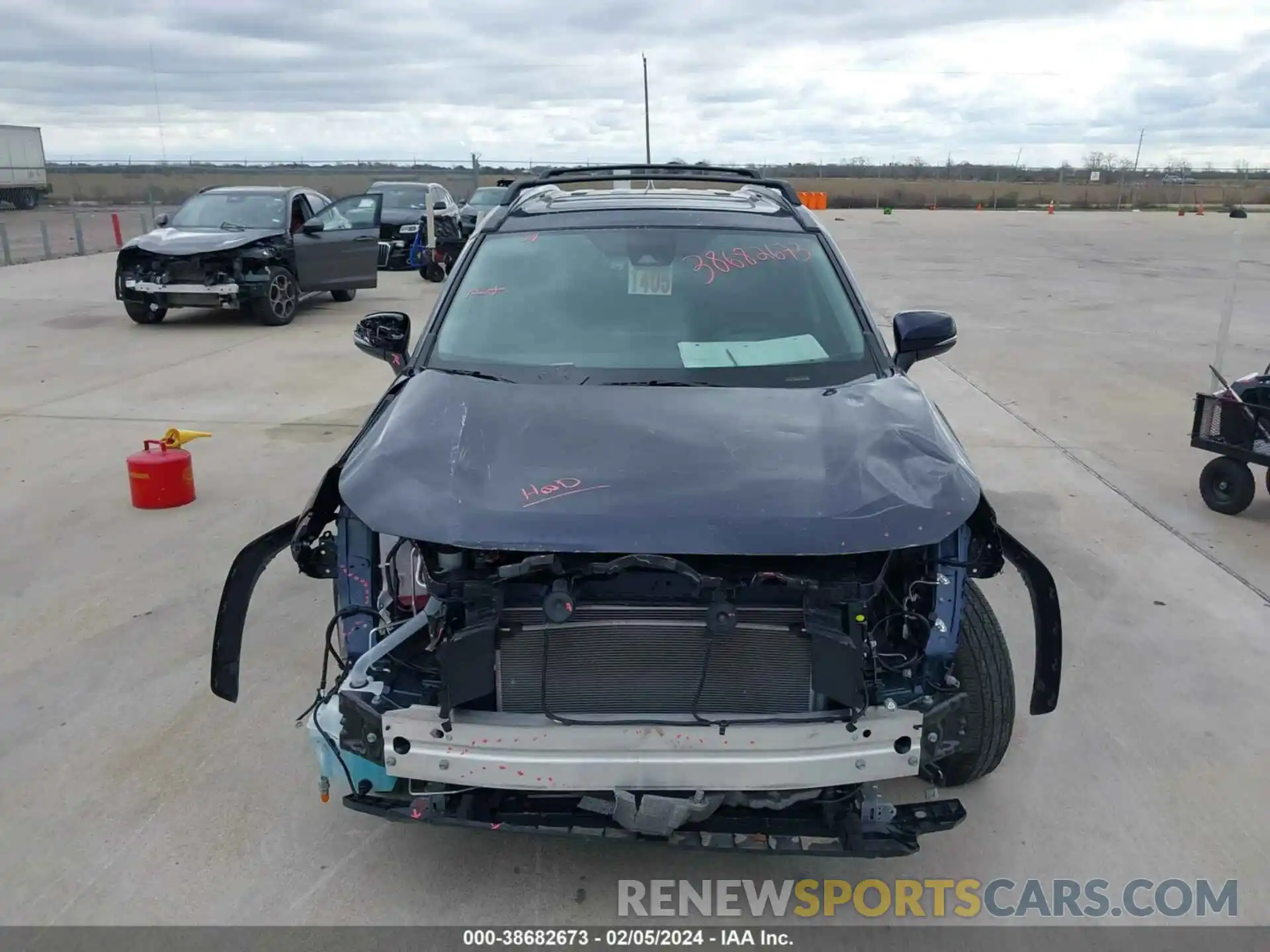 13 Photograph of a damaged car 2T3W1RFV4PW239670 TOYOTA RAV4 2023