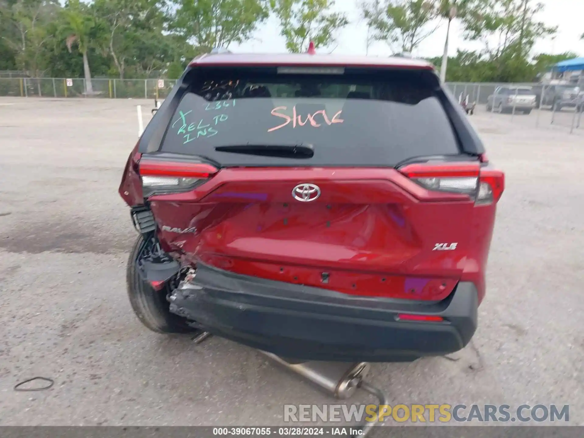 16 Photograph of a damaged car 2T3W1RFV8PW282361 TOYOTA RAV4 2023