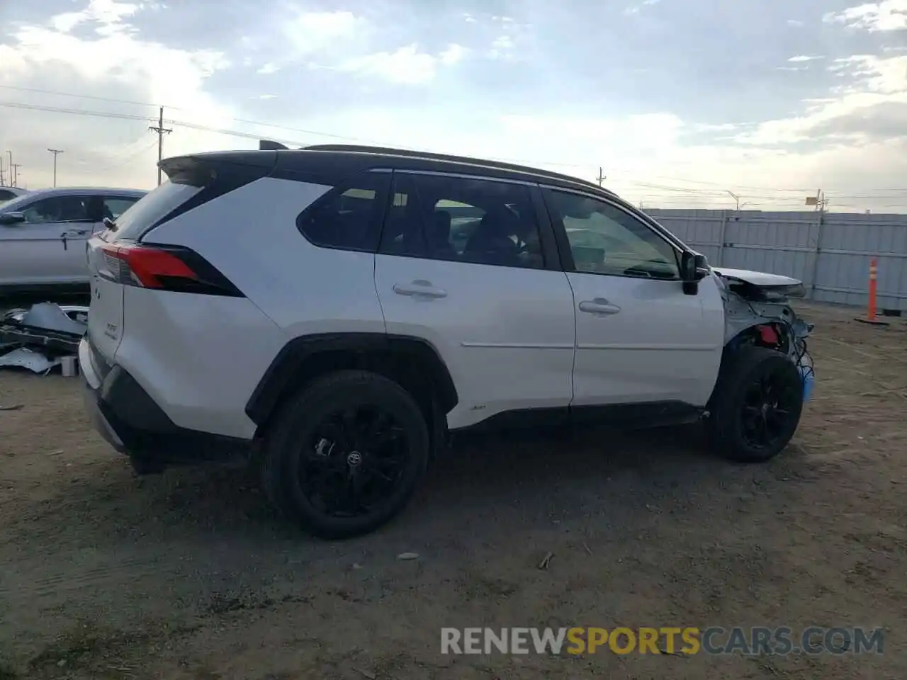 3 Photograph of a damaged car 4T3E6RFV3PU120389 TOYOTA RAV4 2023