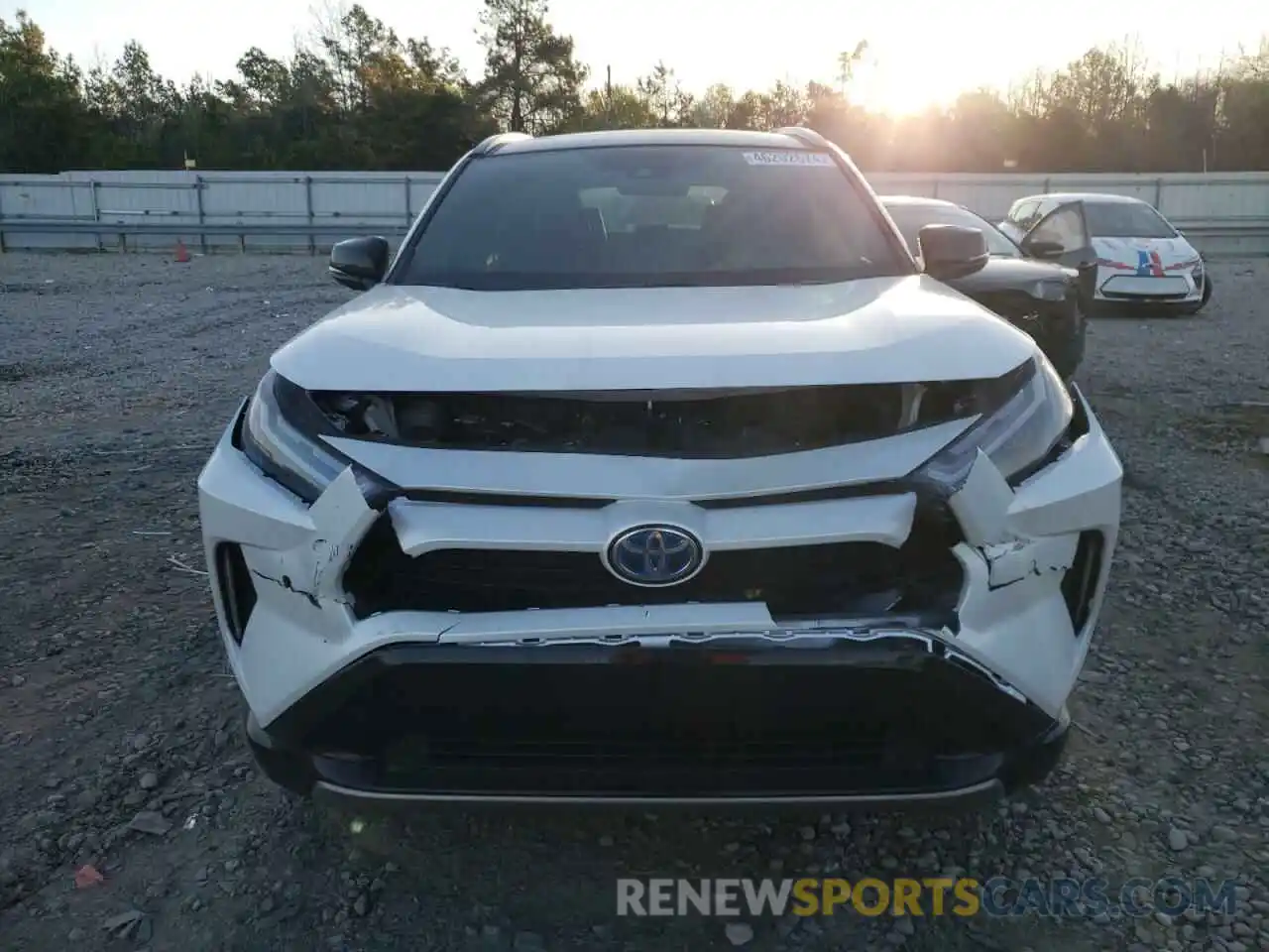 5 Photograph of a damaged car 4T3E6RFVXPU129929 TOYOTA RAV4 2023